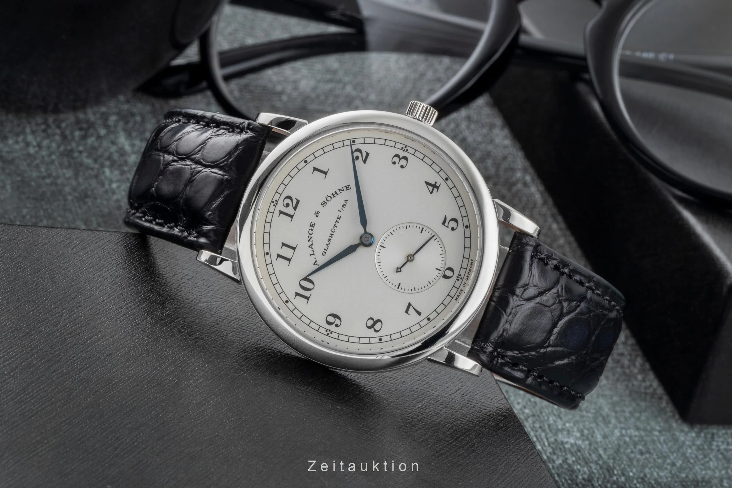 A. Lange & Söhne 1815 platinium manual winding men's watch 206.025  [2506518] - Image 3
