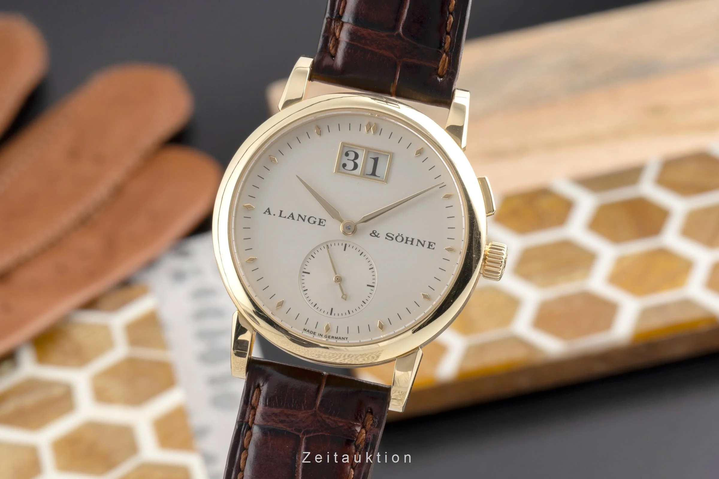 A. Lange & Söhne Saxonia 18 ct gold manual winding men's watch 105.021  [2504542] - Image 2
