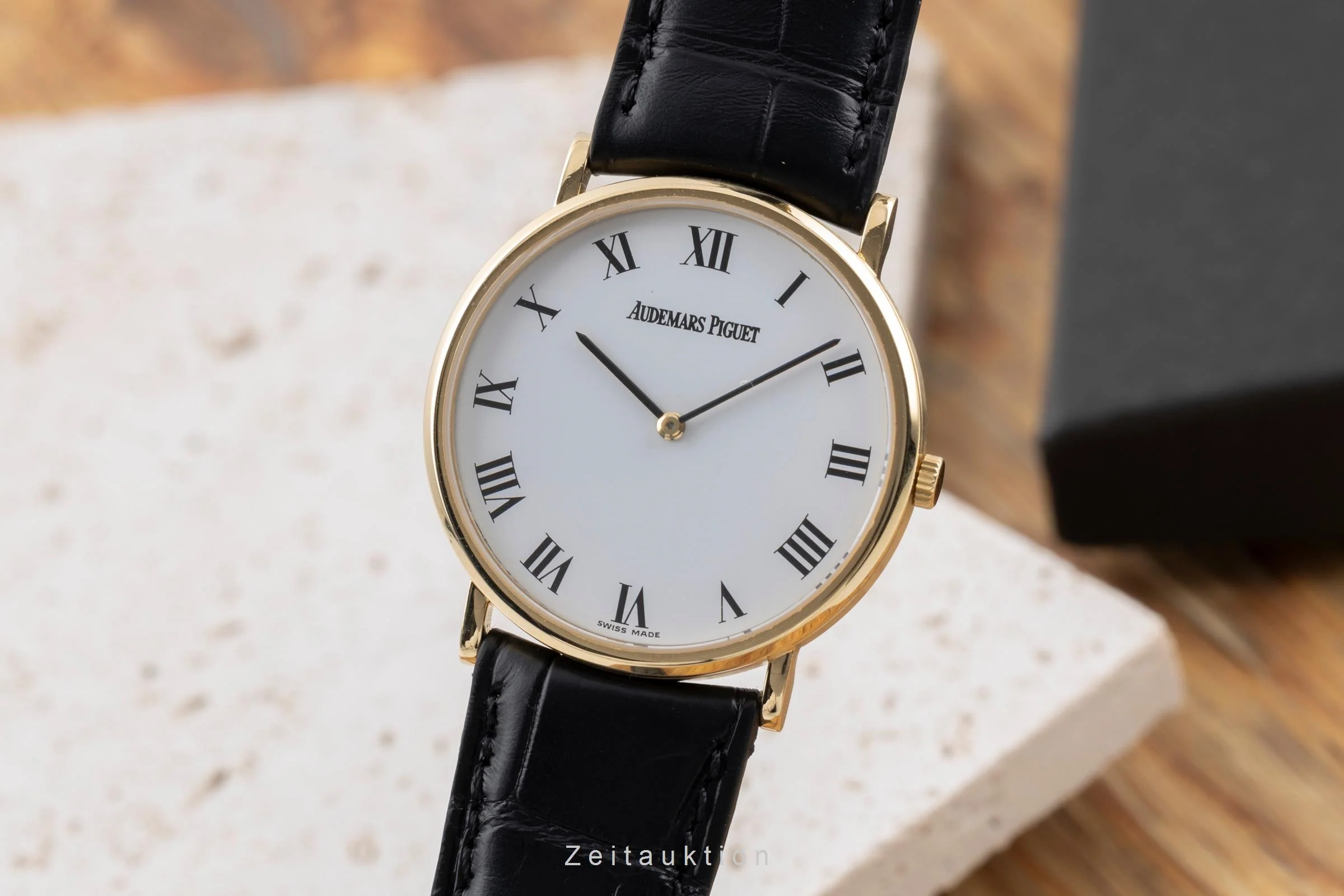 Audemars Piguet Banque Cantonale Vaudoise 18 ct gold manual winding men's watch BA.14787.0.002  [2505137] - Image 2