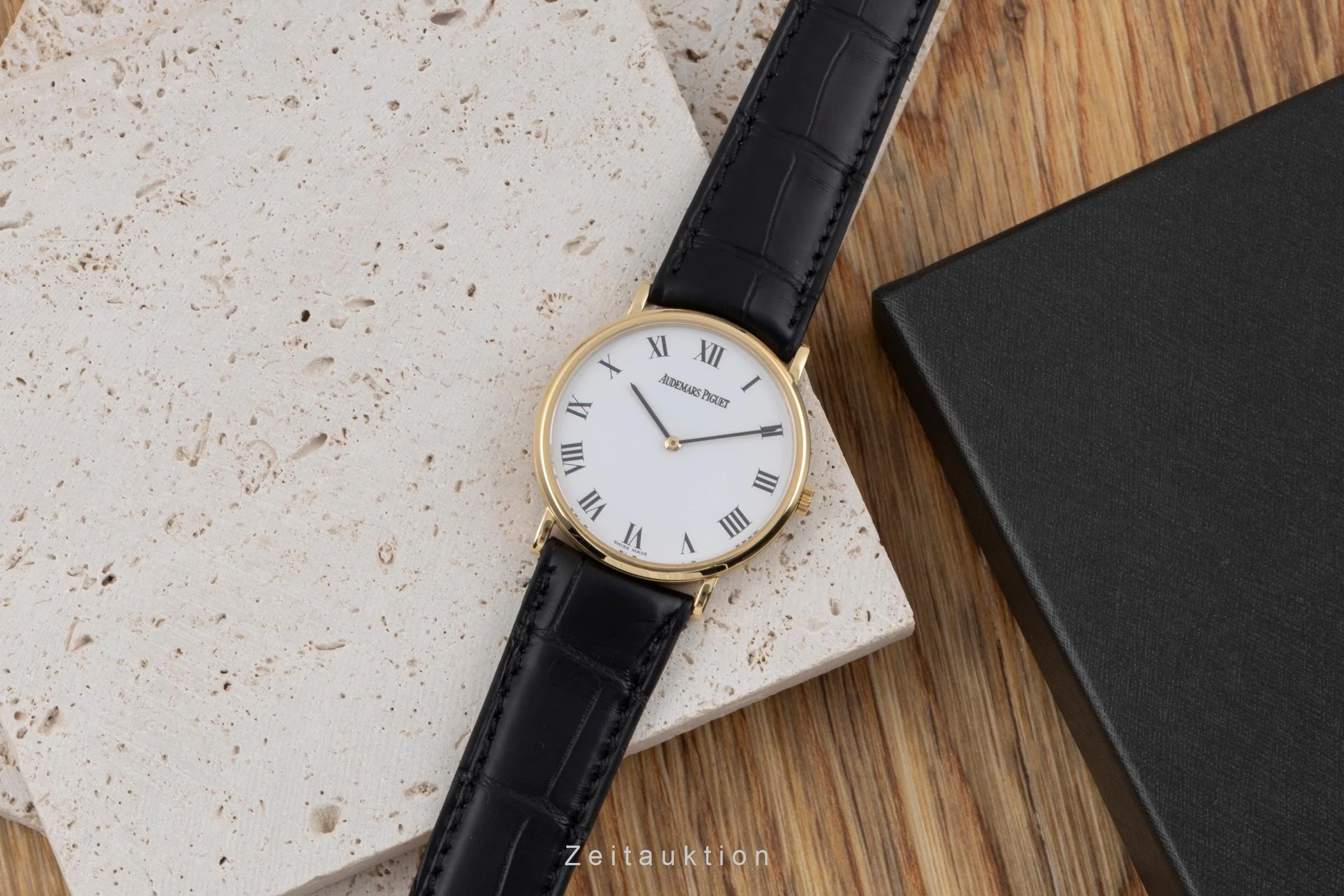 Audemars Piguet Banque Cantonale Vaudoise 18 ct gold manual winding men's watch BA.14787.0.002  [2505137] - Image 4