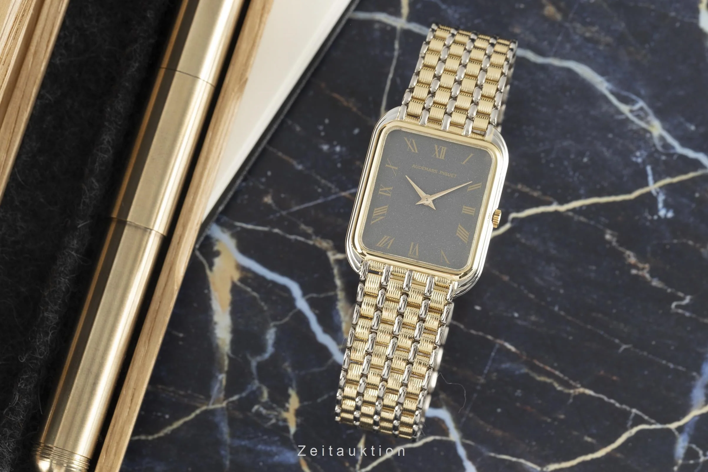 Audemars Piguet Classique 18 ct gold manual winding men's watch  [2108984] - Image 3