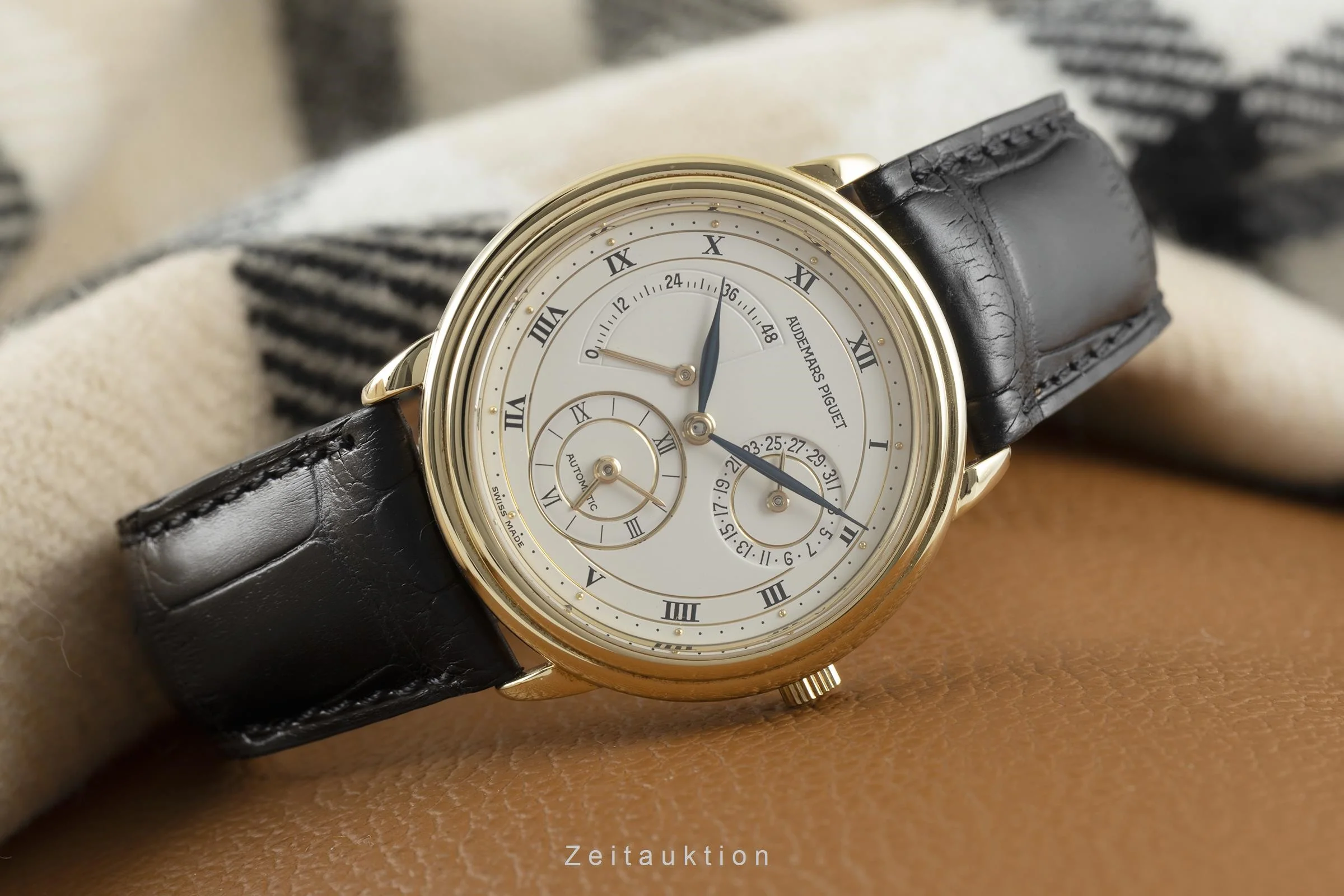 Audemars Piguet Dual Time 18 ct gold automatic men's watch BA.25685/002  [2109841] - Image 2