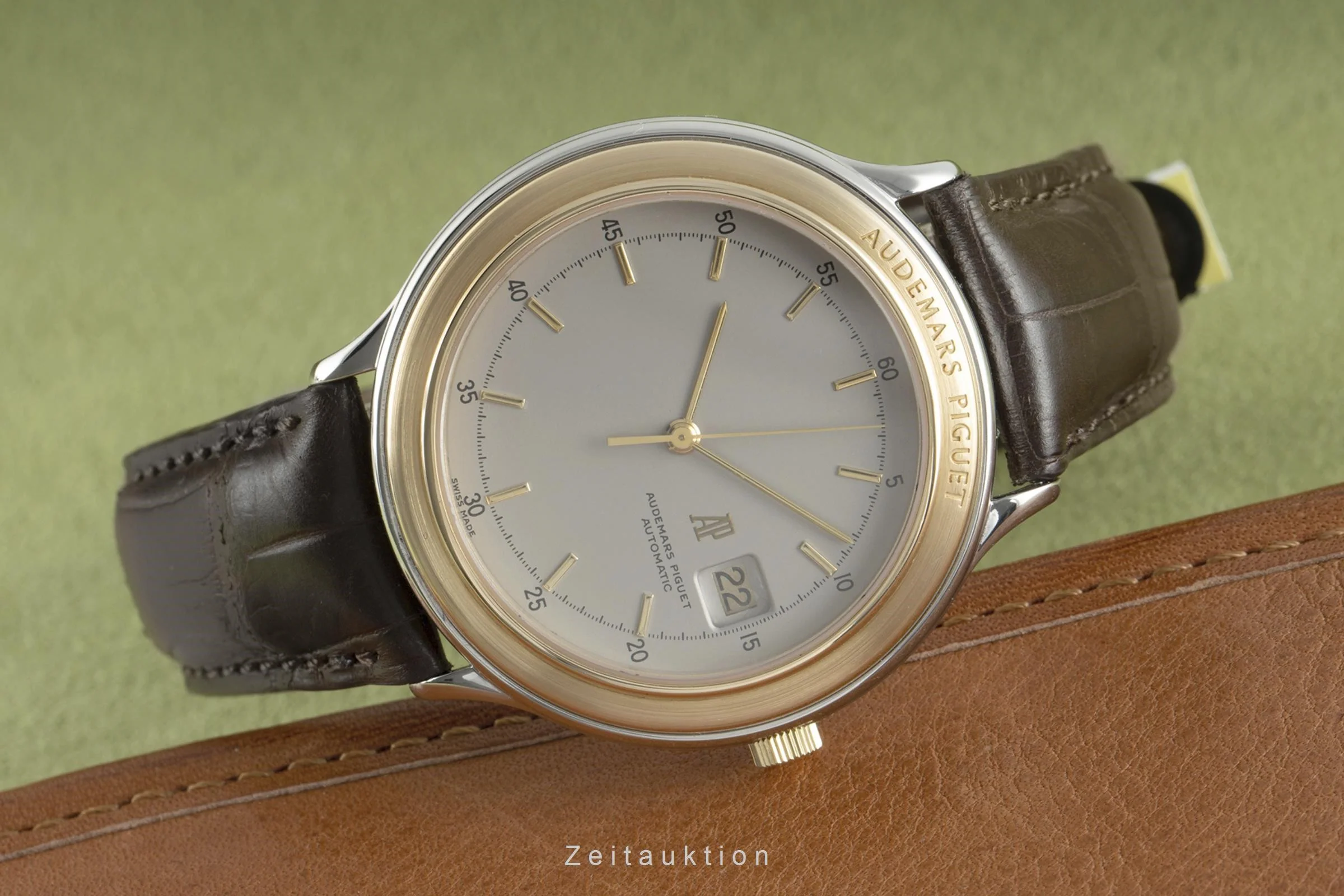 Audemars Piguet Huitieme steel / gold automatic men's watch SA 14593/002  [2108282] - Image 2