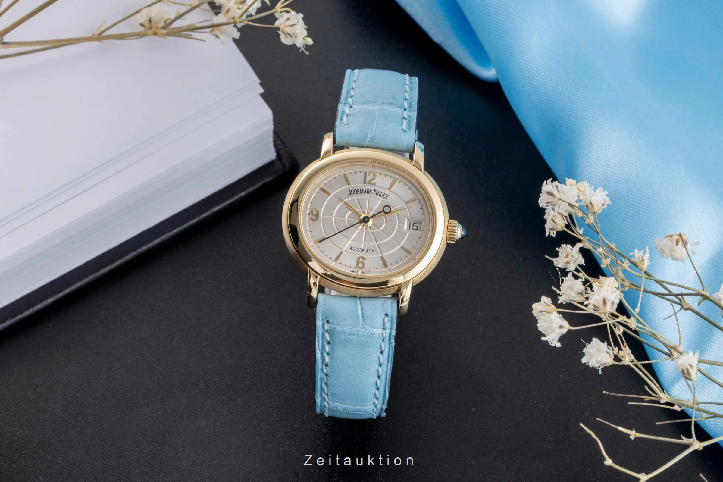 Audemars Piguet Millenary 18 ct gold automatic women's watch 79349  [2405702] - Image 3