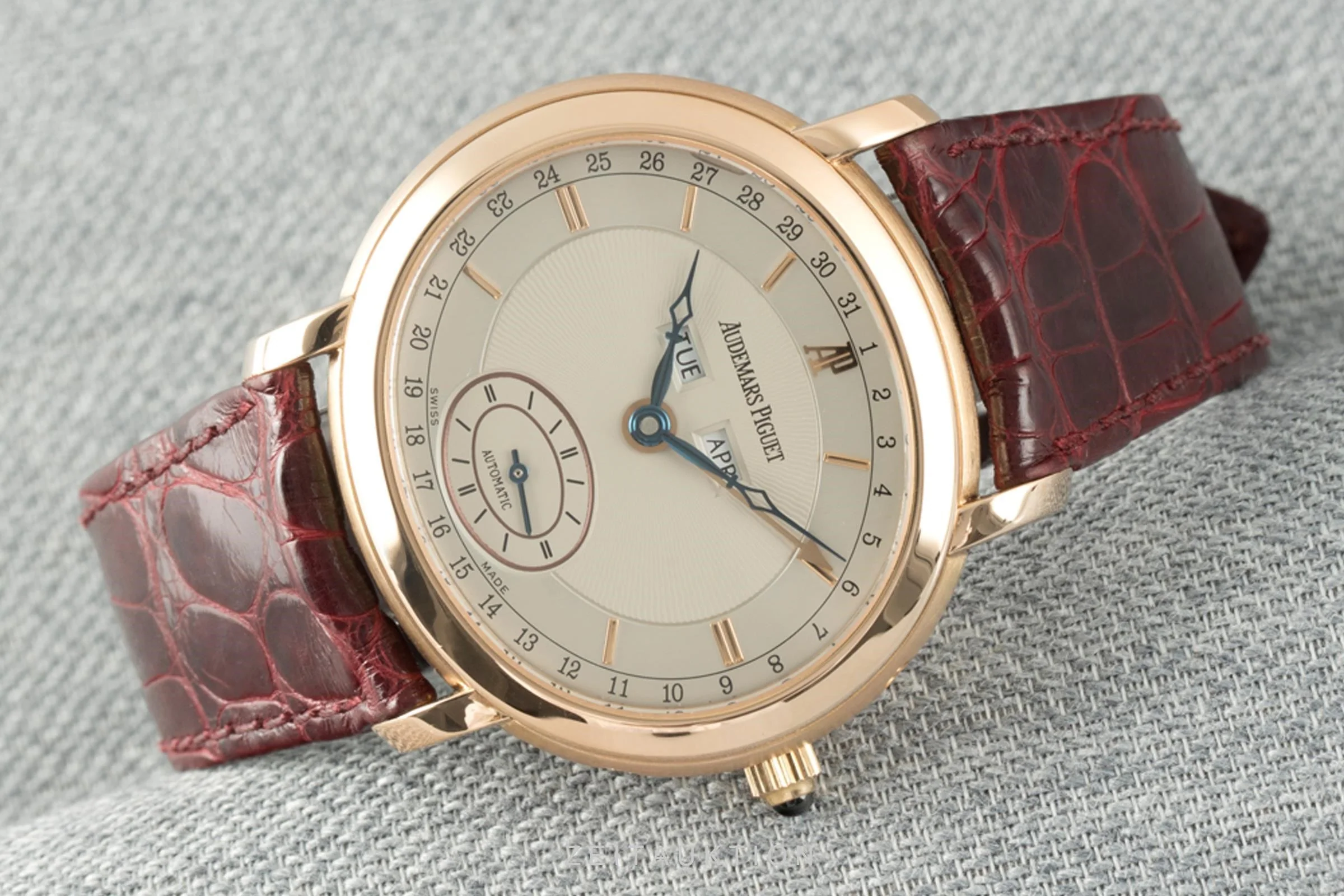 Audemars Piguet Millenary 18 ct red gold automatic men's watch 25816OR/O/0002/01  [2104629] - Image 2
