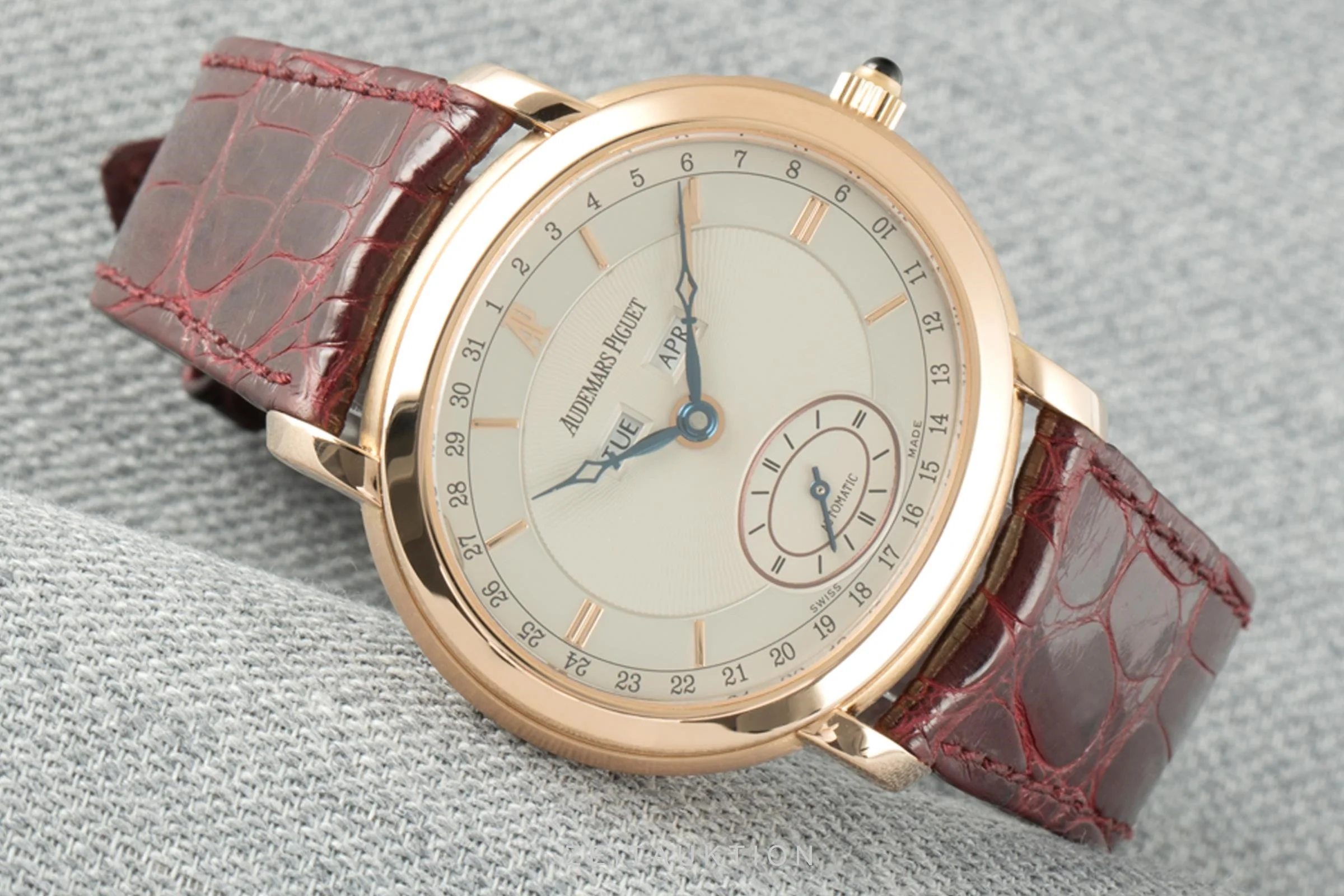 Audemars Piguet Millenary 18 ct red gold automatic men's watch 25816OR/O/0002/01  [2104629] - Image 3