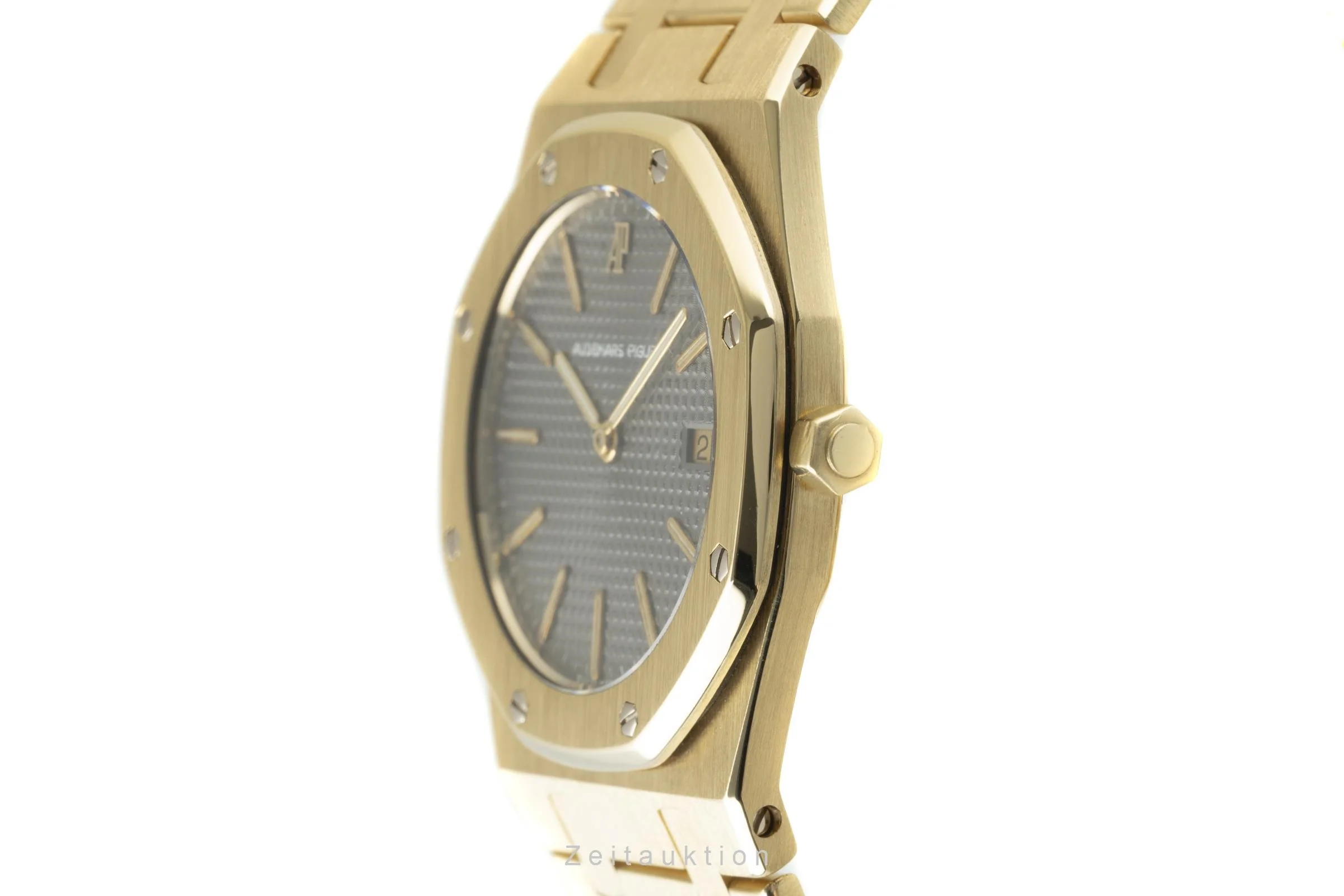 Audemars Piguet Royal Oak 18 ct gold quartz men's watch 56175BA.OO.0789BA.01  [2201223] - Image 6