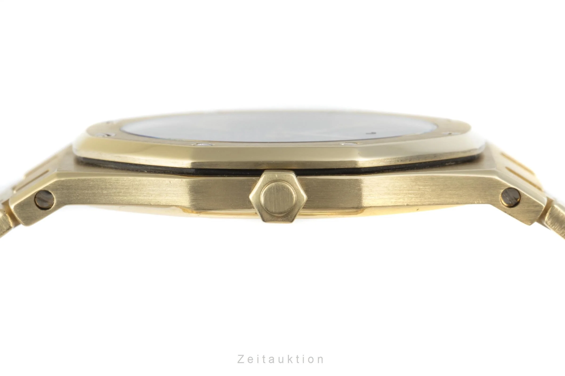 Audemars Piguet Royal Oak 18 ct gold quartz men's watch 56175BA.OO.0789BA.01  [2201223] - Image 9