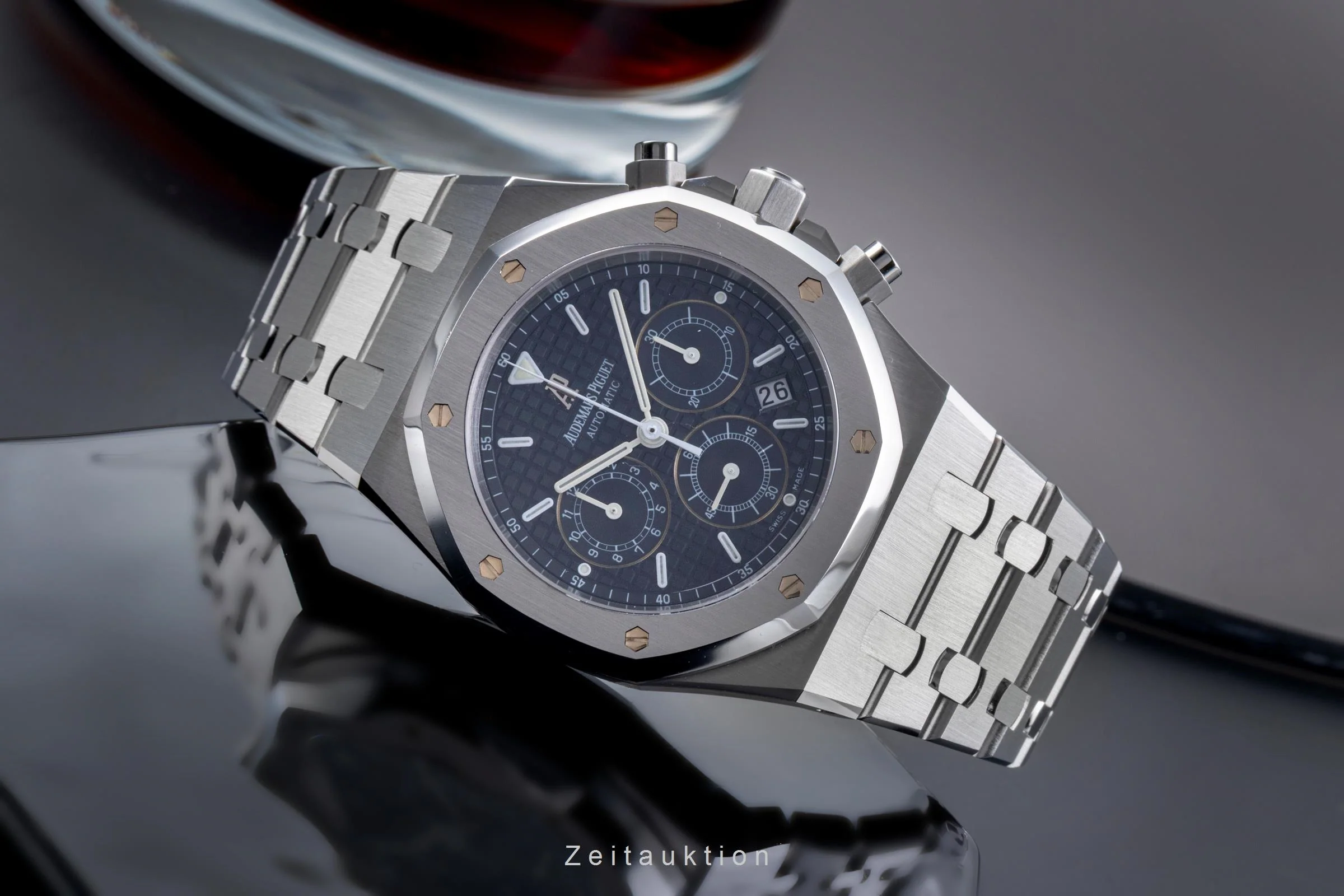 Audemars Piguet Royal Oak chronograph steel automatic men's watch 25860ST.OO.1110ST.03  [2506652] - Image 3