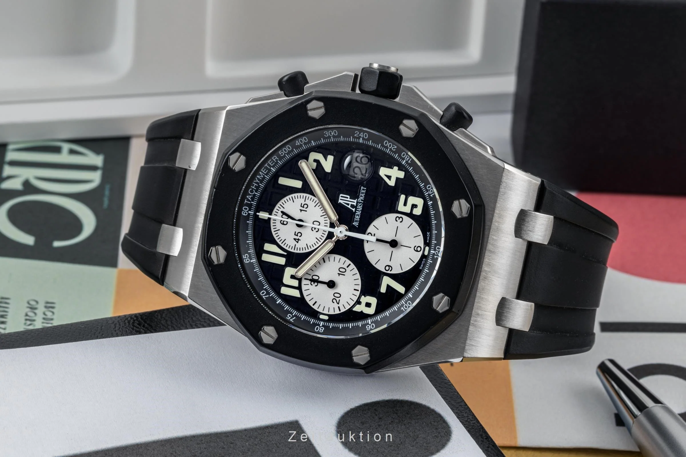 Audemars Piguet Royal Oak chronograph steel automatic men's watch 25940SK.00.D002CA.01  [2305726] - Image 2