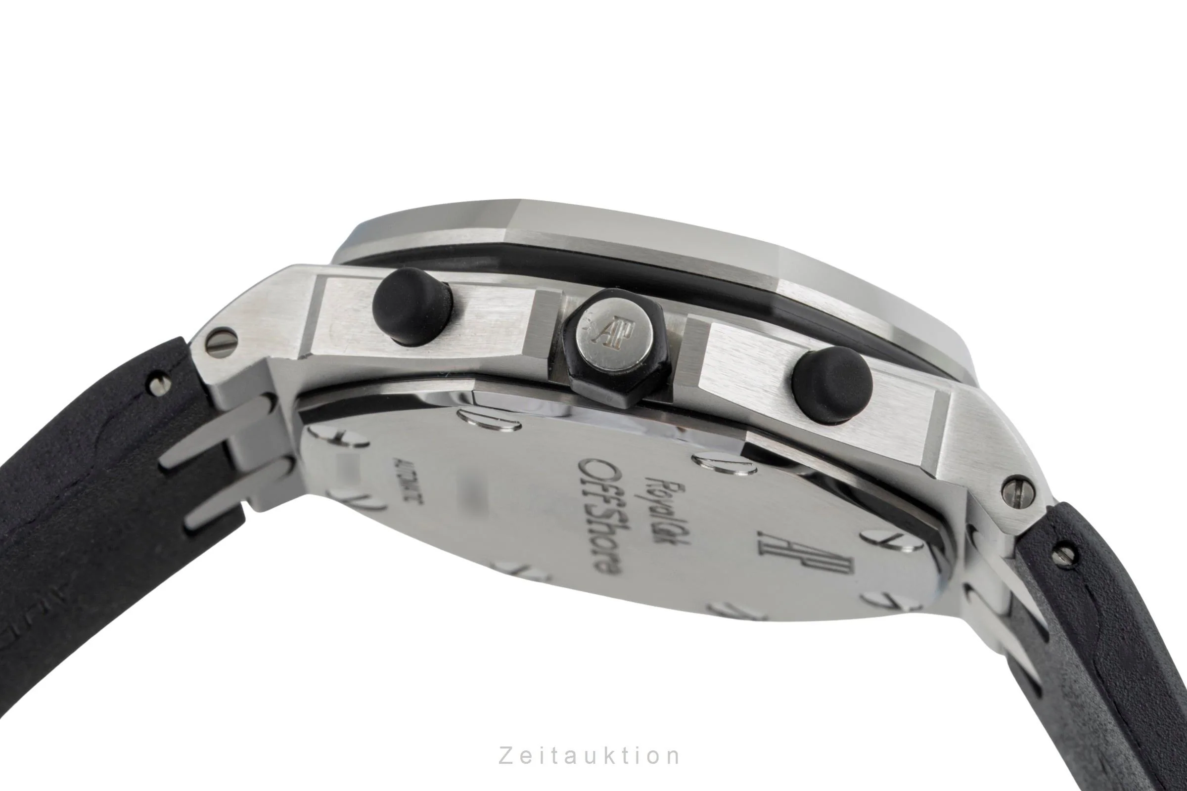 Audemars Piguet Royal Oak chronograph steel automatic men's watch 26020ST  [2601221] - Image 13