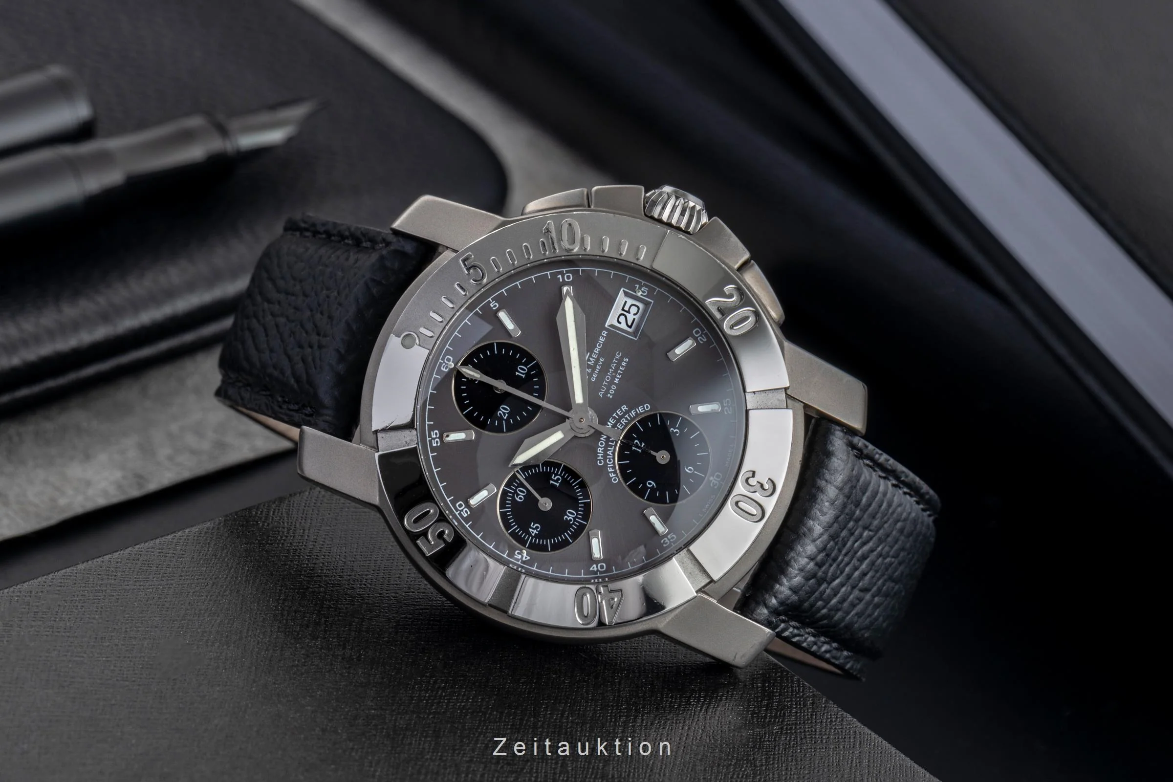 Baume & Mercier Capeland chronograph steel / titanium automatic men's watch 65390  [2503633] - Image 3