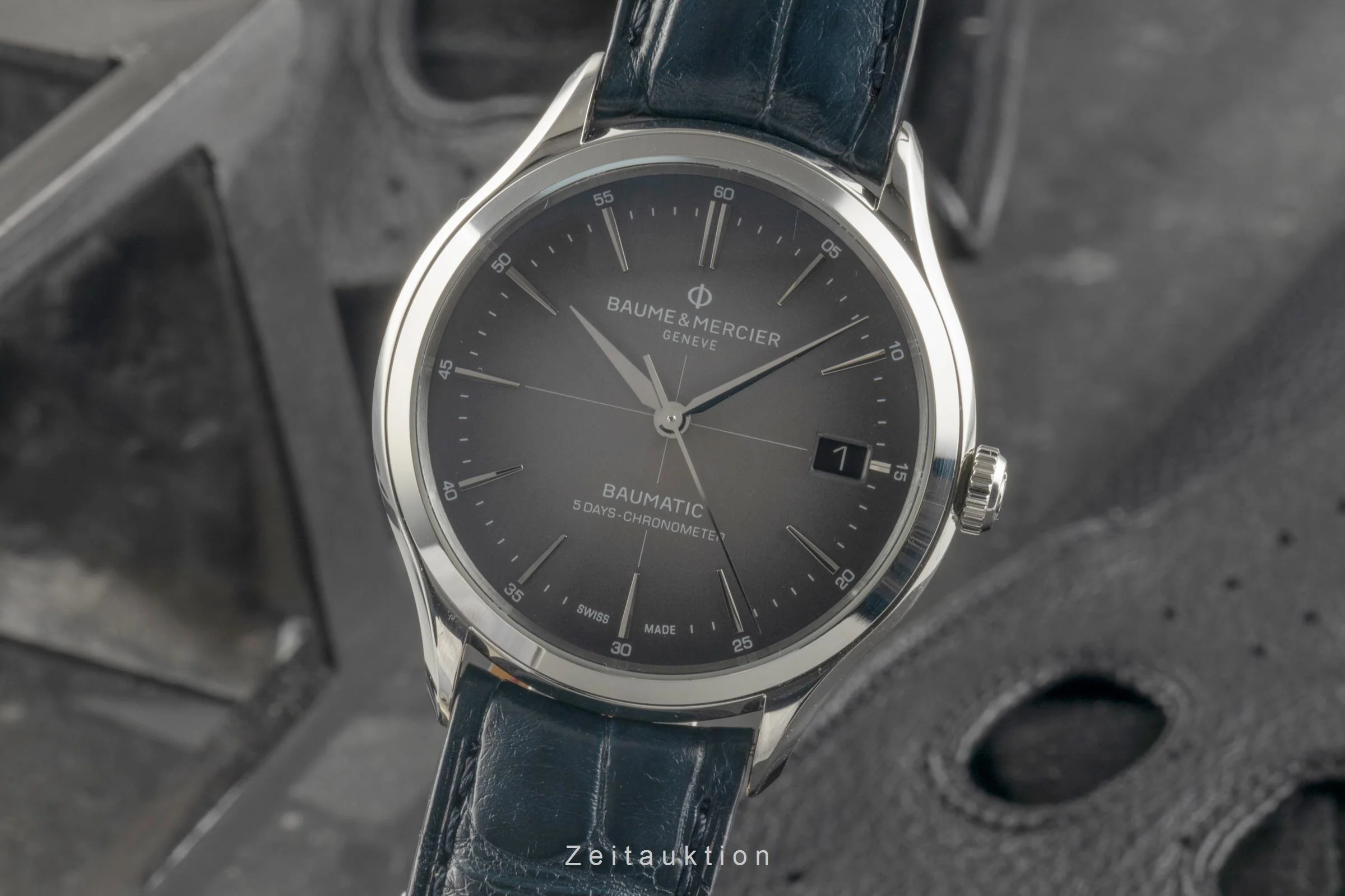 Baume & Mercier Clifton  automatic men's watch M0A10550  [2504794] - Image 2