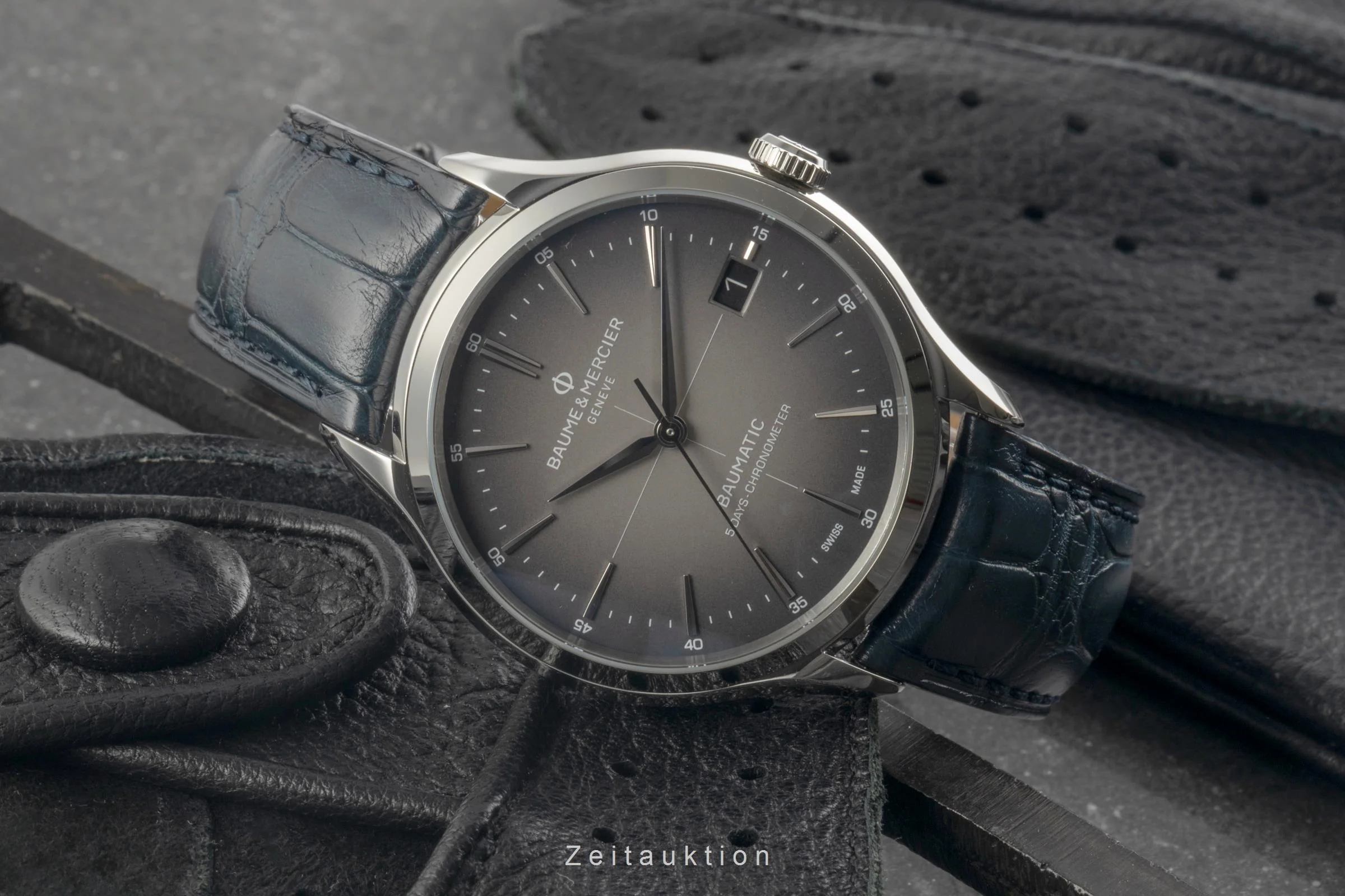Baume & Mercier Clifton  automatic men's watch M0A10550  [2504794] - Image 3