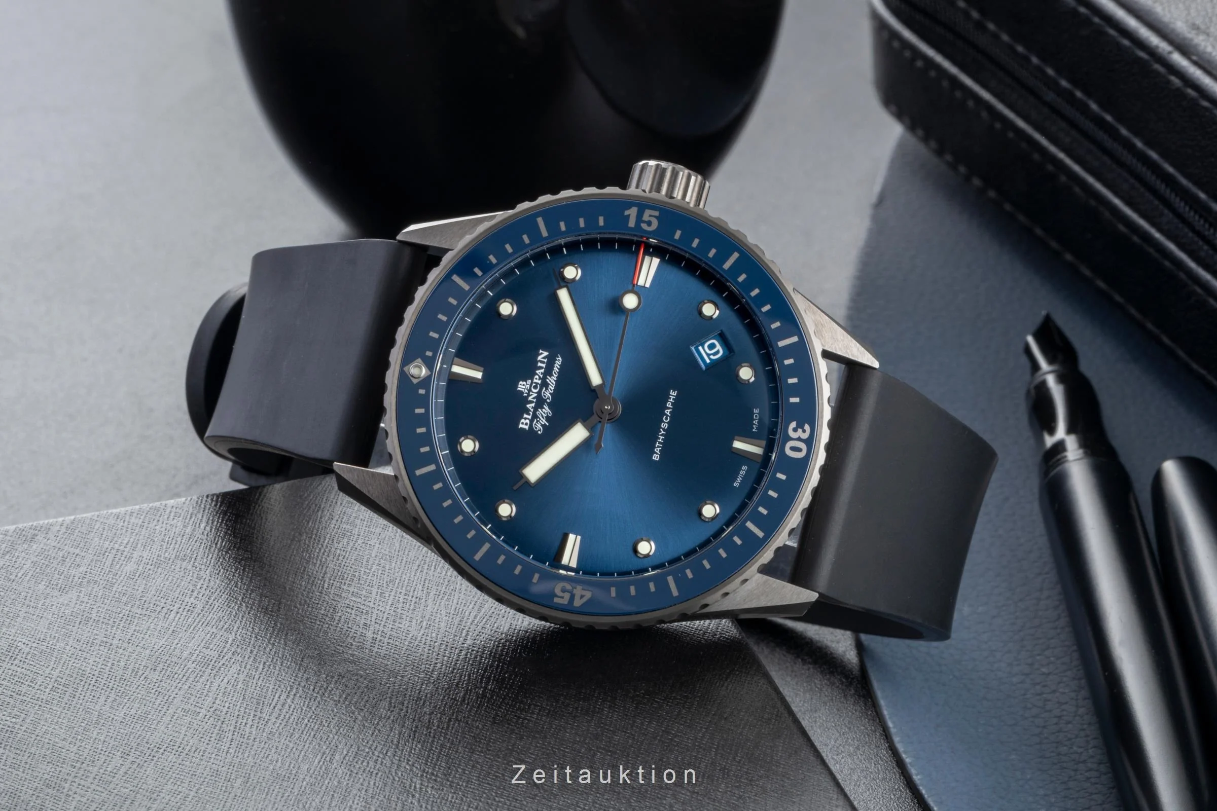 Blancpain Fifty Fathoms ceramic automatic men's watch 5000-0240-NAOA  [2505971] - Image 3