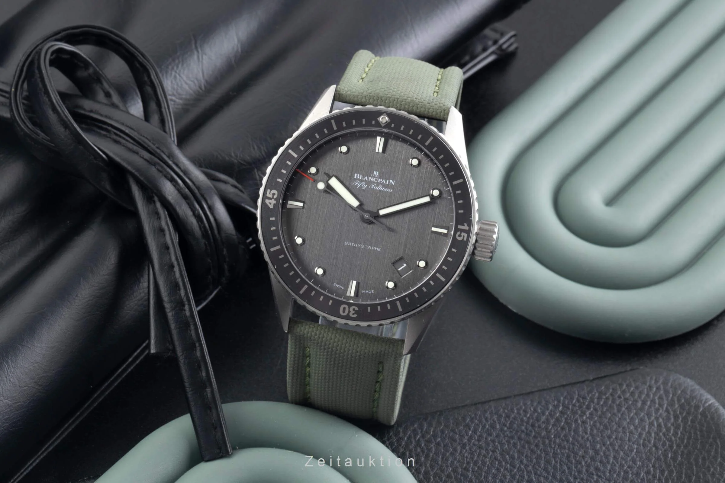 Blancpain Fifty Fathoms titanium automatic men's watch 5000-1210-G52A LP: 13300EUR  [2500642] - Image 4