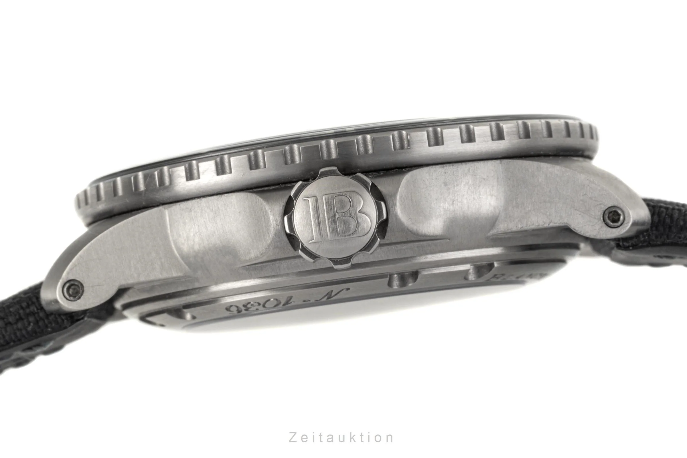 Blancpain Fifty Fathoms titanium automatic men's watch 5015-12B30-B52A LP: 18500EUR  [2302336] - Image 13