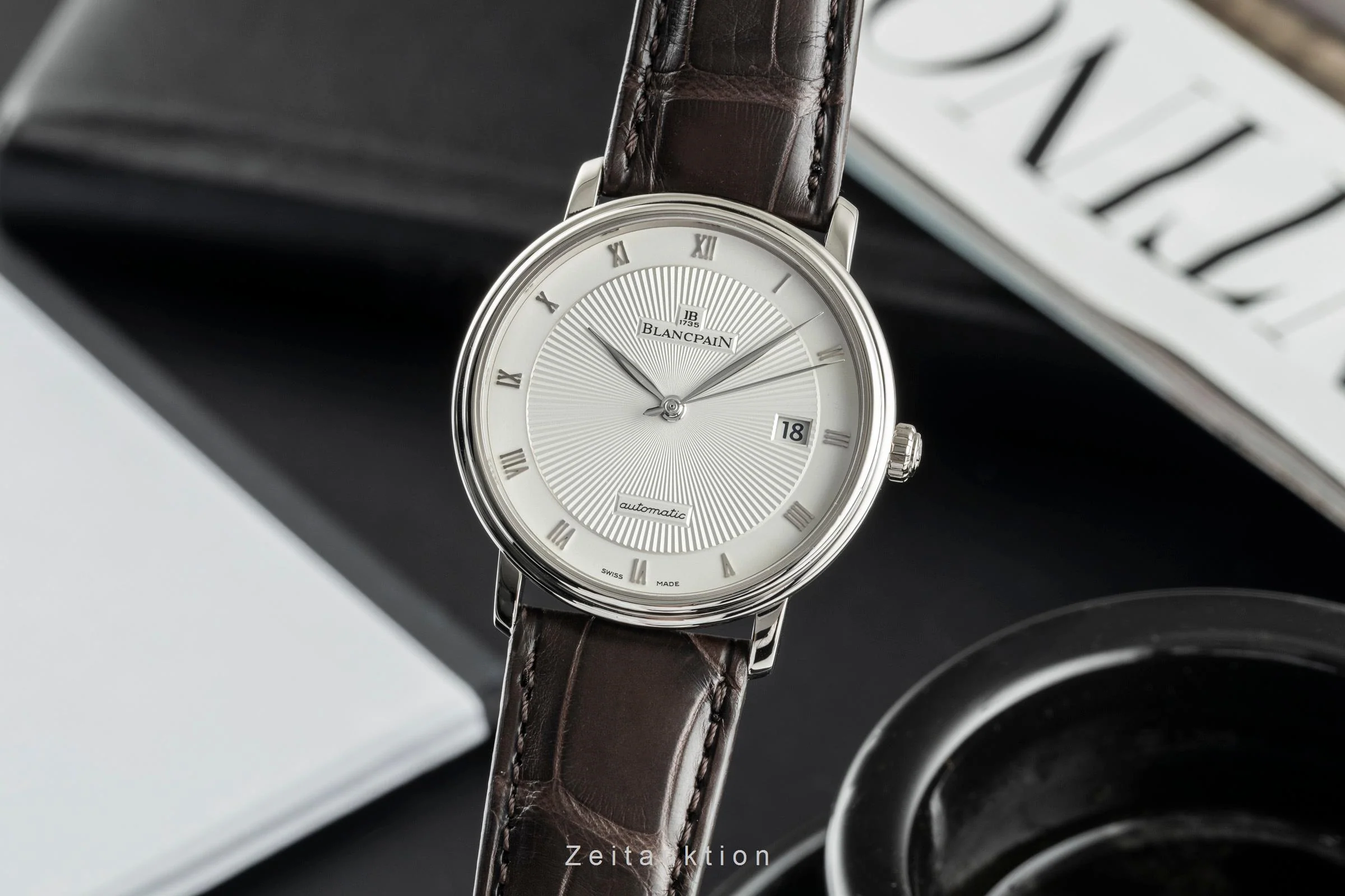 Blancpain Ultraflach 18 ct white gold automatic men's watch 6223A-1542-55B Limited  [2502253] - Image 2