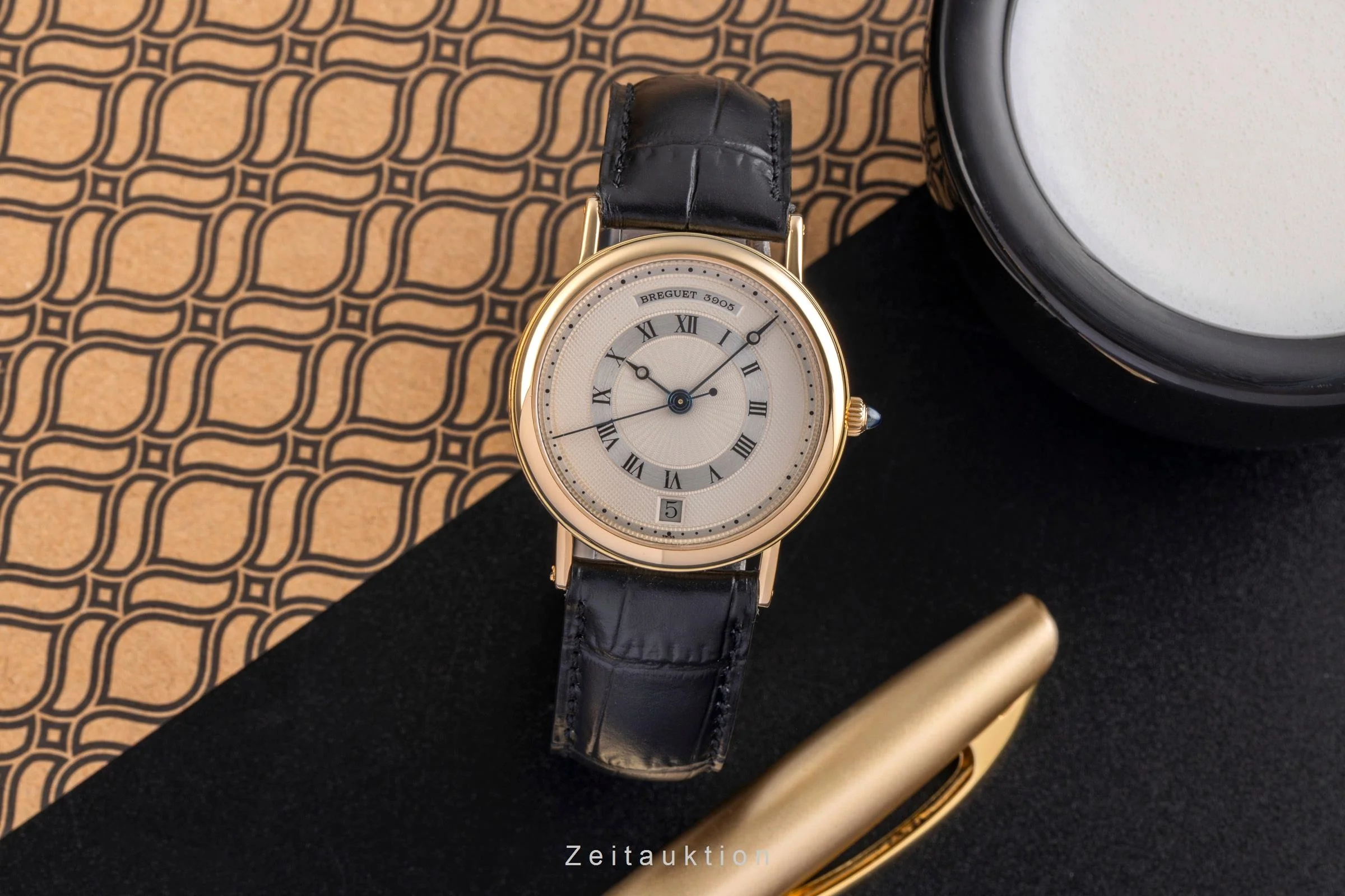 Breguet Classique 18 ct gold automatic men's watch 3320  [2504214] - Image 4