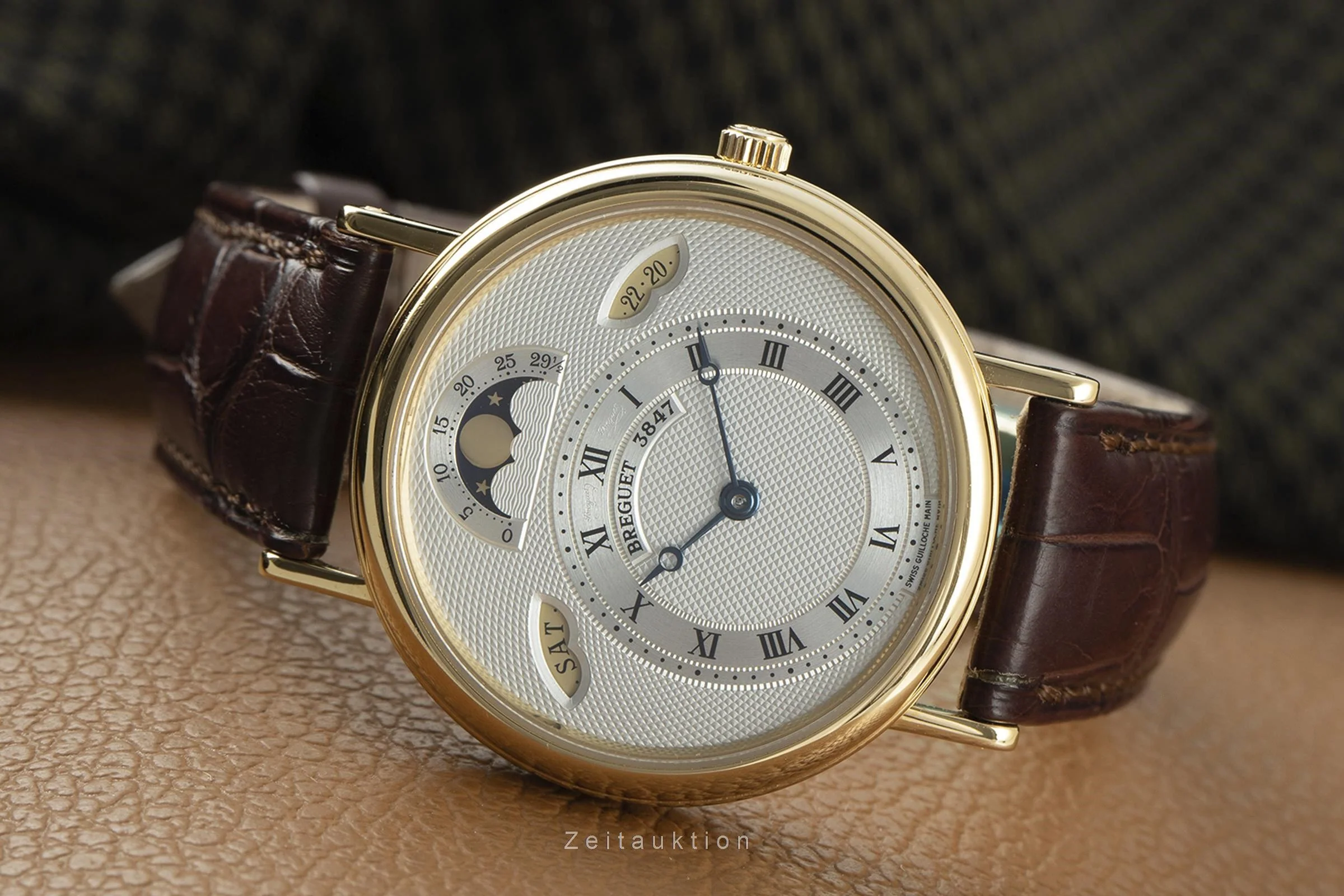 Breguet Classique 18 ct gold automatic men's watch 3337  [2107786] - Image 3