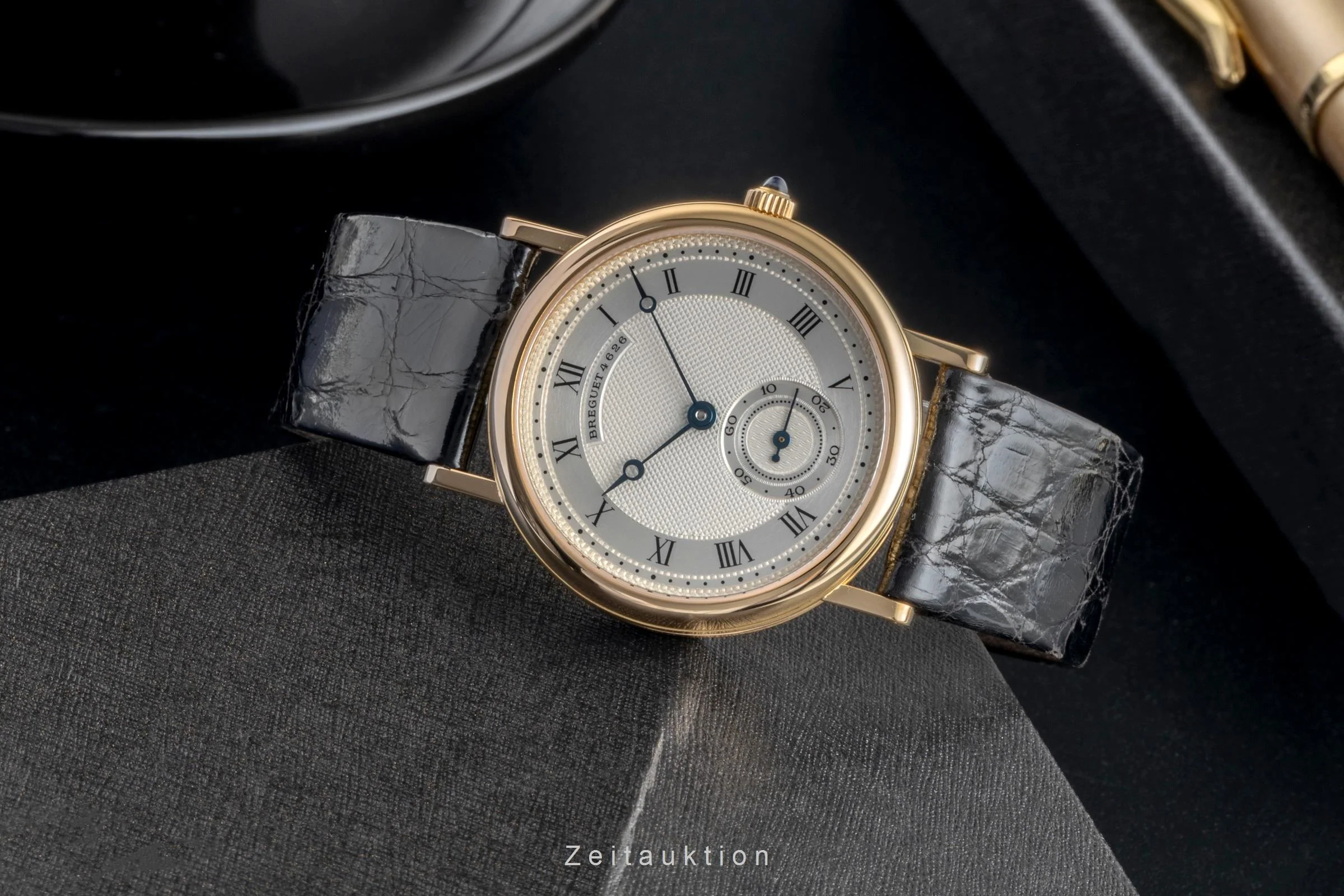 Breguet Classique 18 ct gold manual winding women's watch 3210BA  [2506597] - Image 3