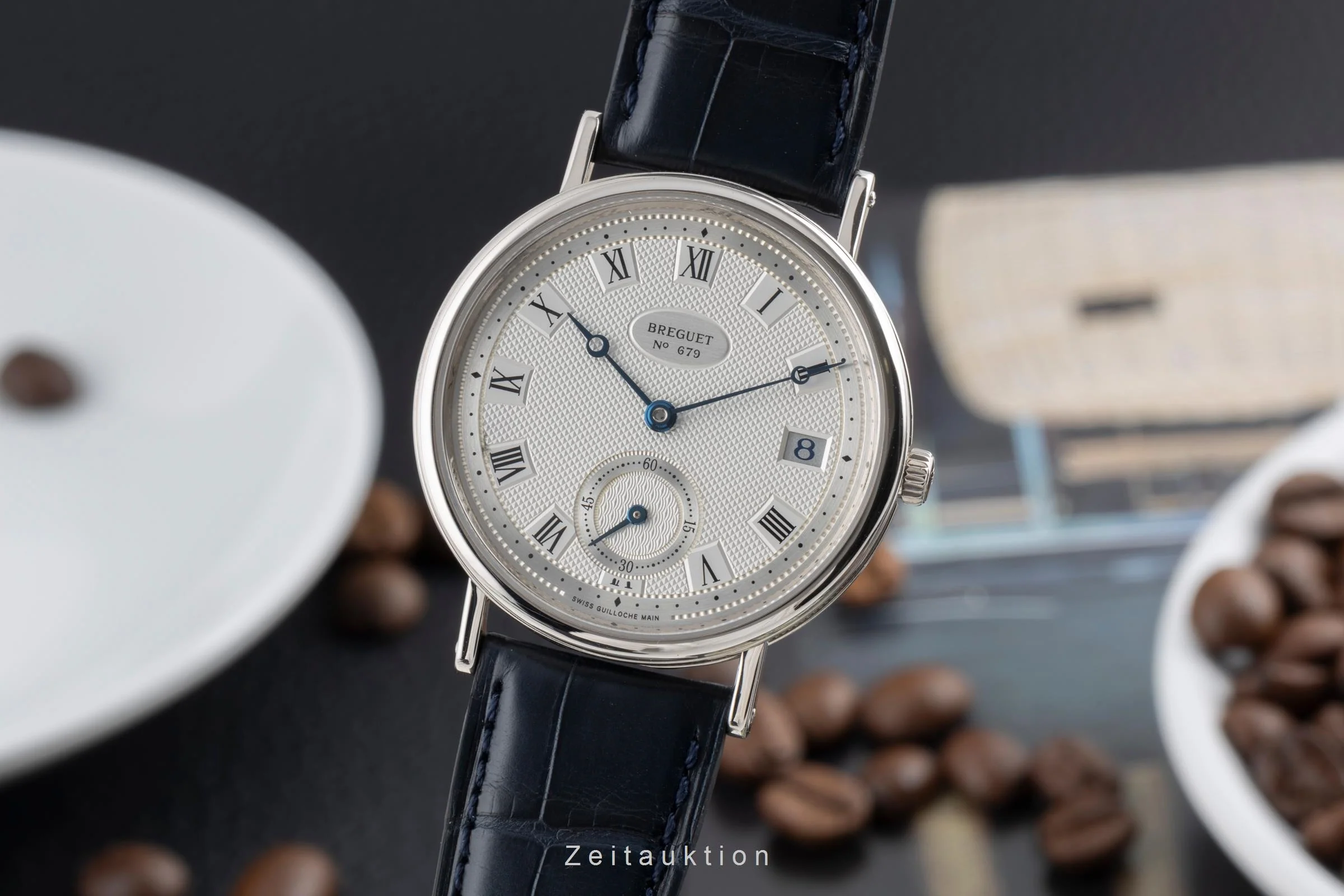 Breguet Classique 18 ct white gold automatic men's watch 5920  [2504530] - Image 2