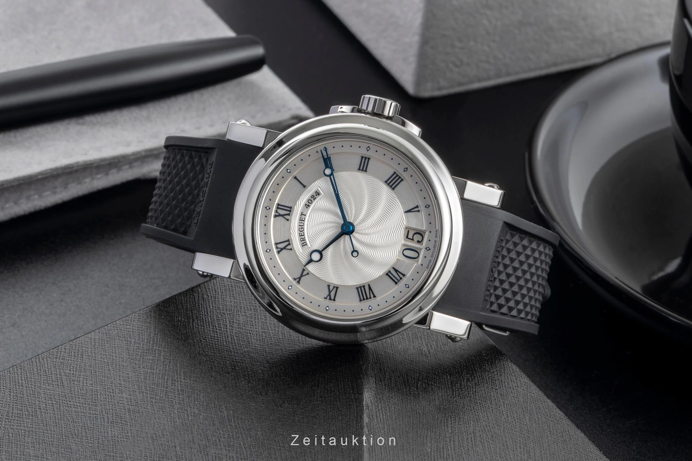 Breguet Marine steel automatic men's watch 5817 ST/12/SV0  [2507324] - Image 3