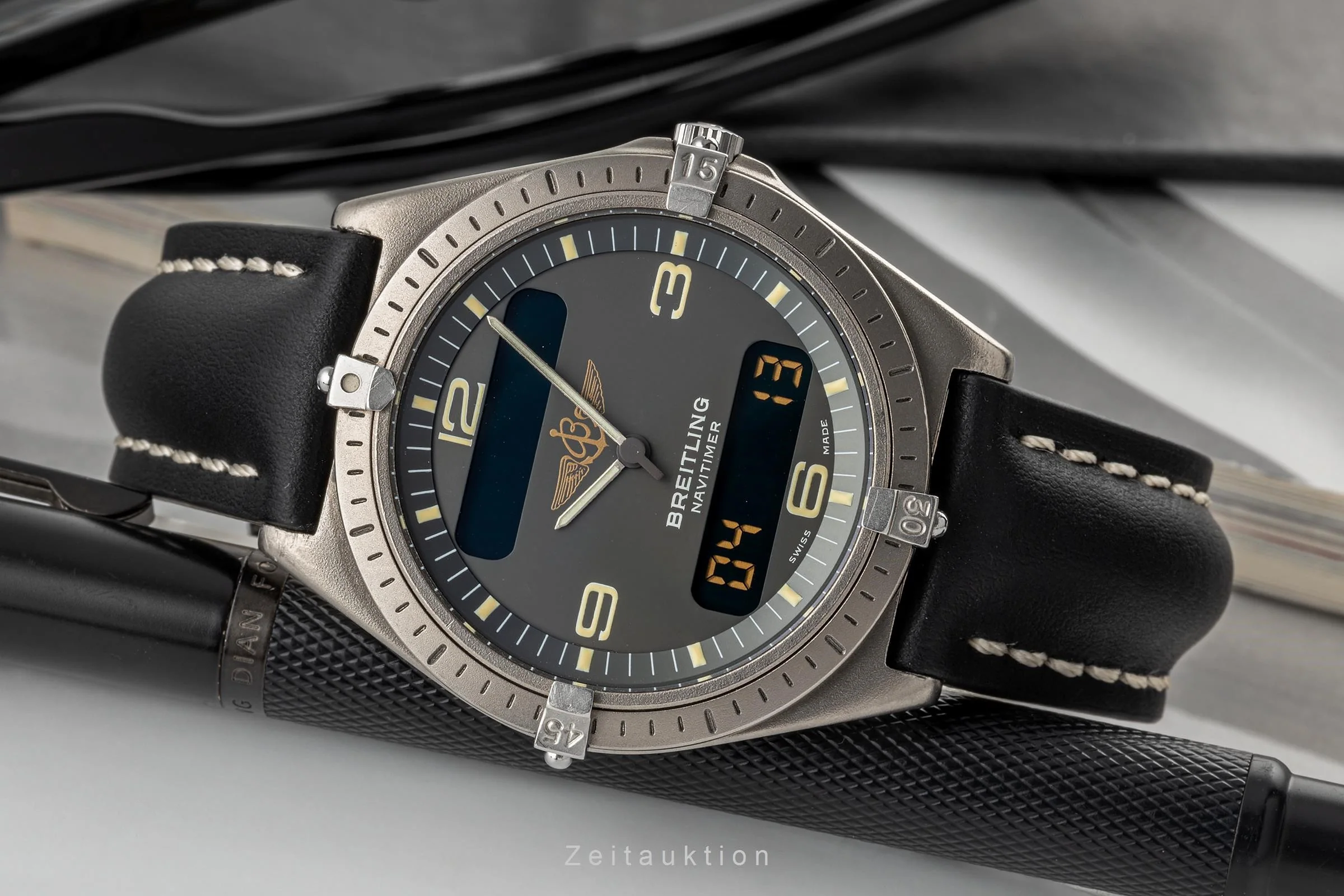 Breitling Aerospace chronograph titanium quartz men's watch 80360 LP: 3400EUR  [2304886] - Image 2