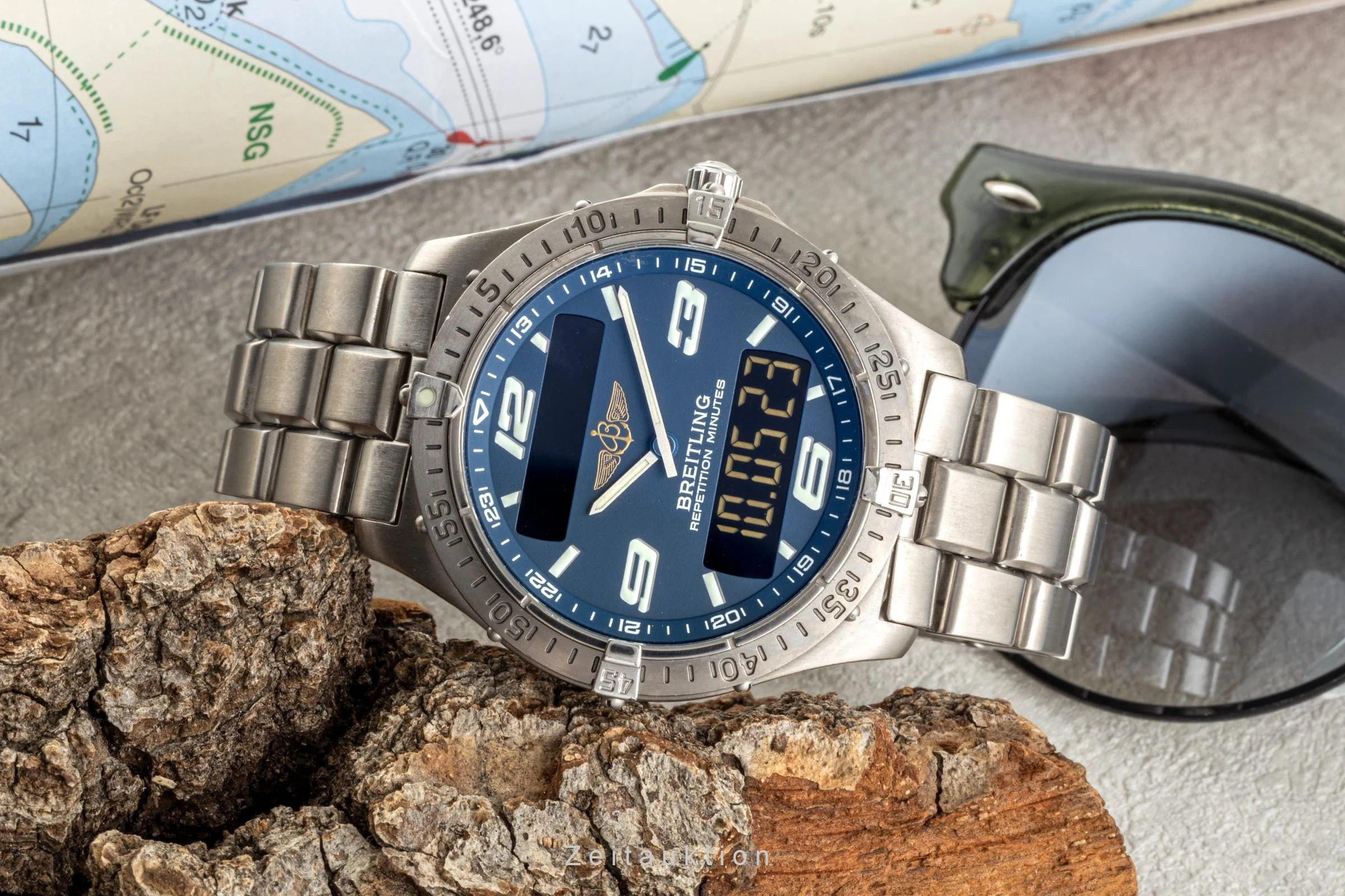 Breitling Aerospace chronograph titanium quartz men's watch E65362 LP: 5100EUR  [2301177] - Image 2