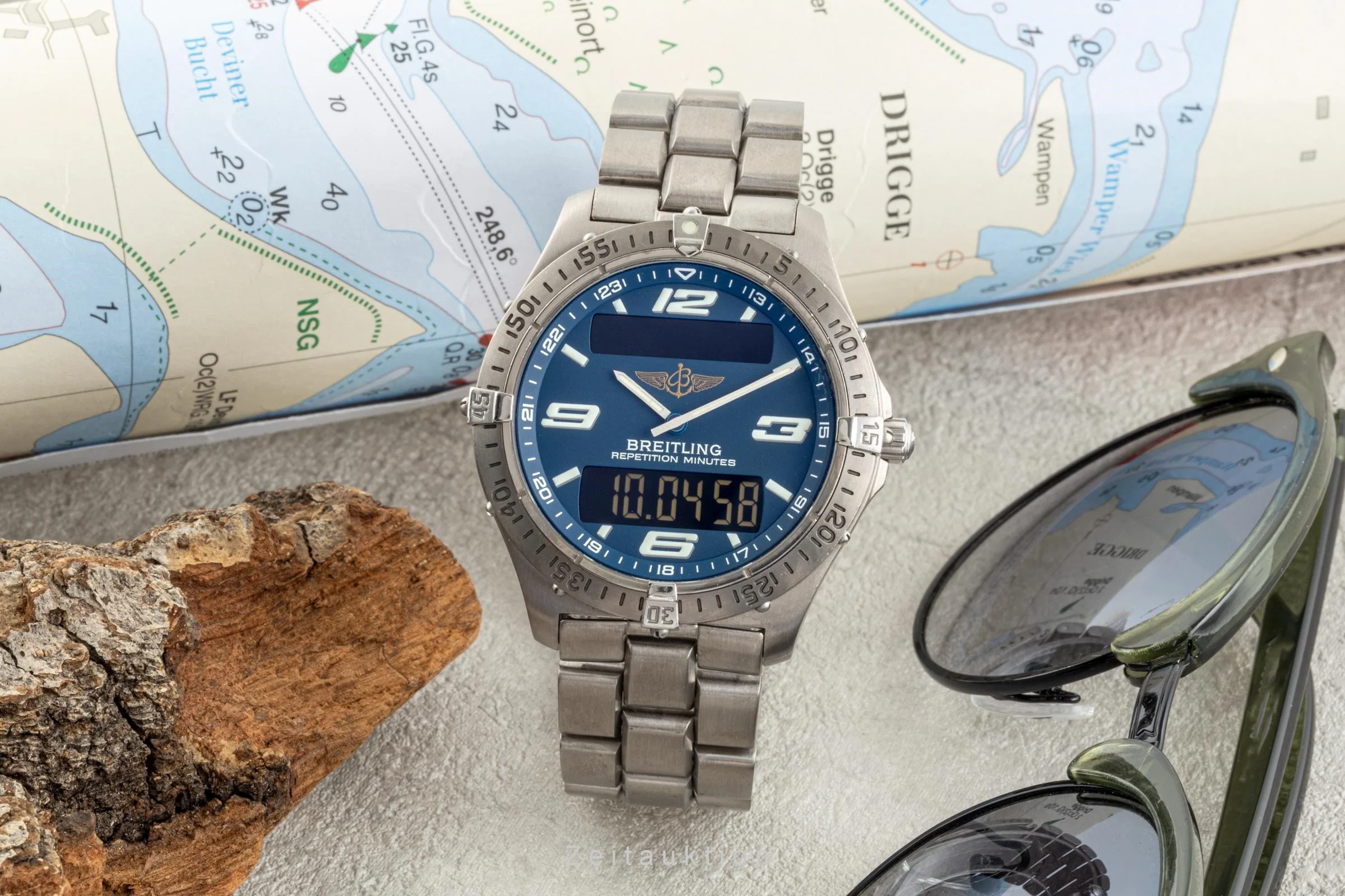 Breitling Aerospace chronograph titanium quartz men's watch E65362 LP: 5100EUR  [2301177] - Image 3