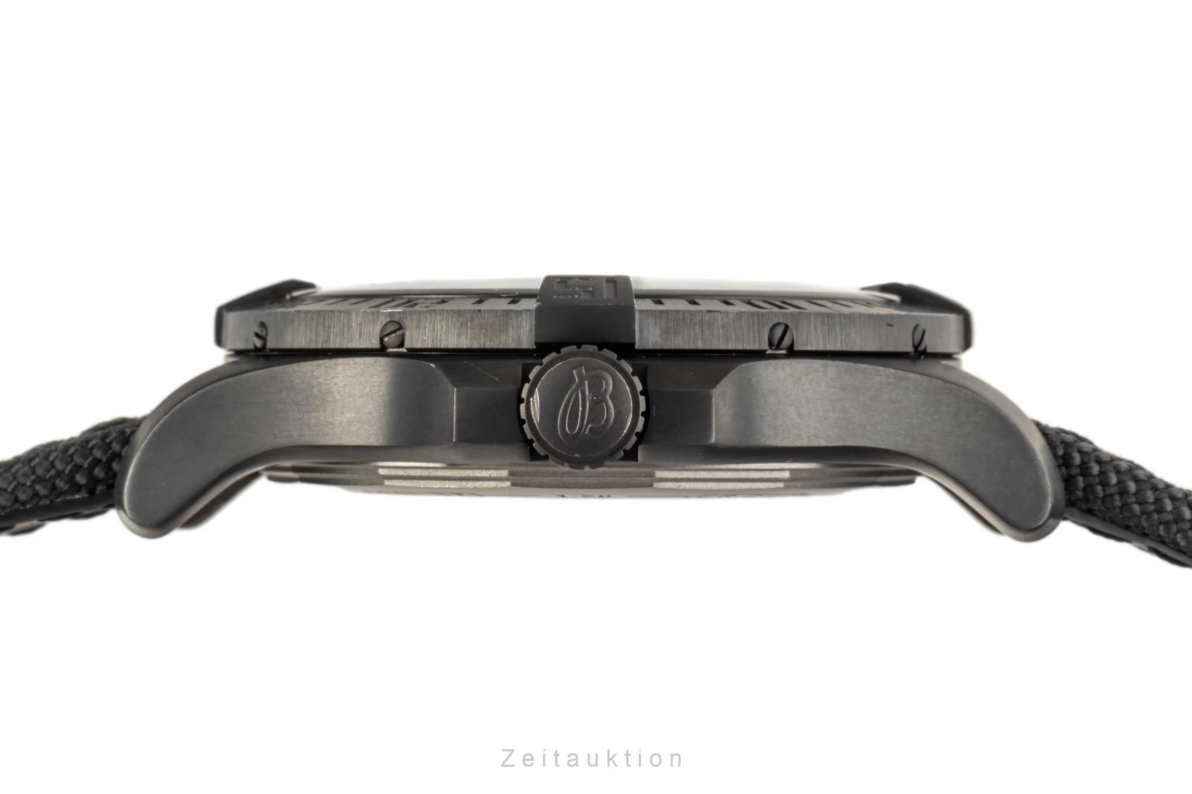 Breitling Avenger Blackbird 44 titanium automatic men's watch V17310 LP: 4830EUR  [2206356] - Image 9