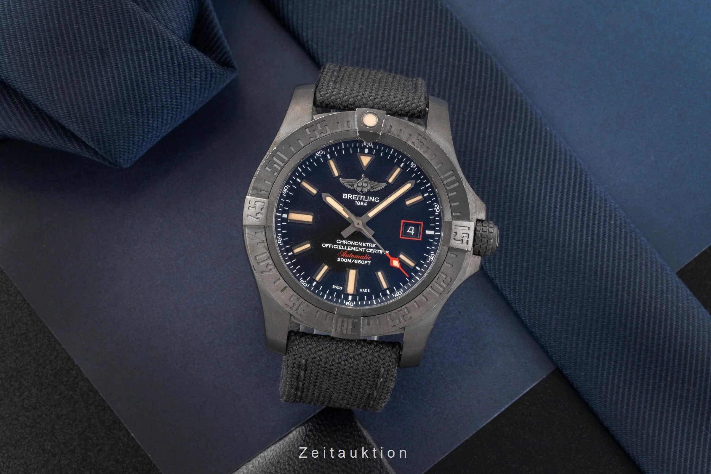 Breitling Avenger Blackbird 44 titanium automatic men's watch V17311  [2502902] - Image 4