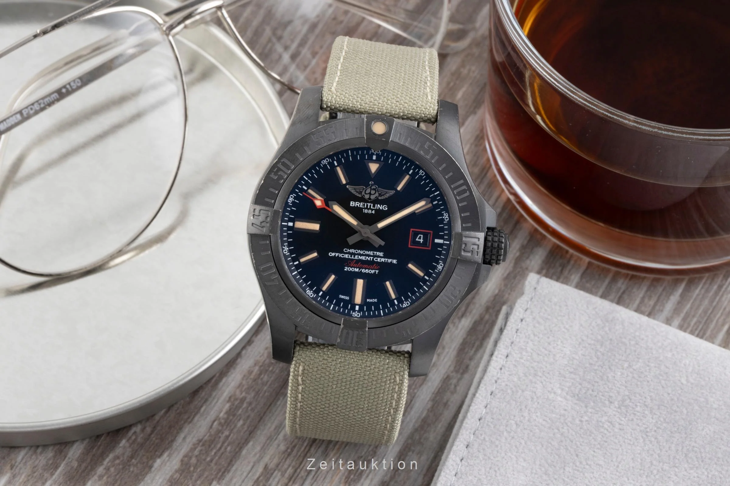 Breitling Avenger Blackbird 44 titanium automatic men's watch V1731110/BD74  [2600201] - Image 4
