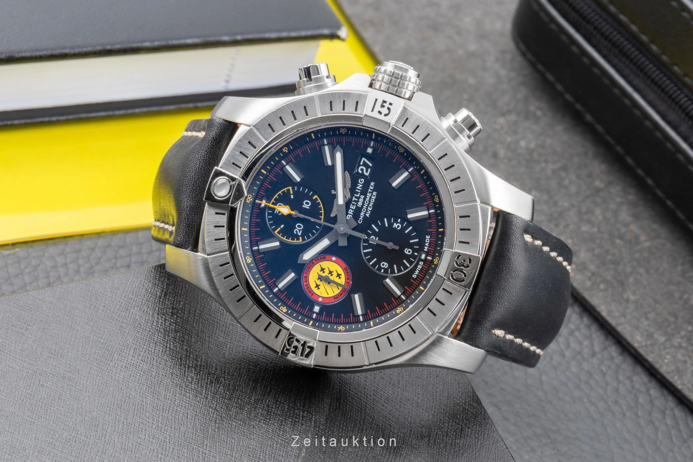 Breitling Avenger chronograph steel automatic men's watch A133171A1B1X1 Limited  [2504730] - Image 3