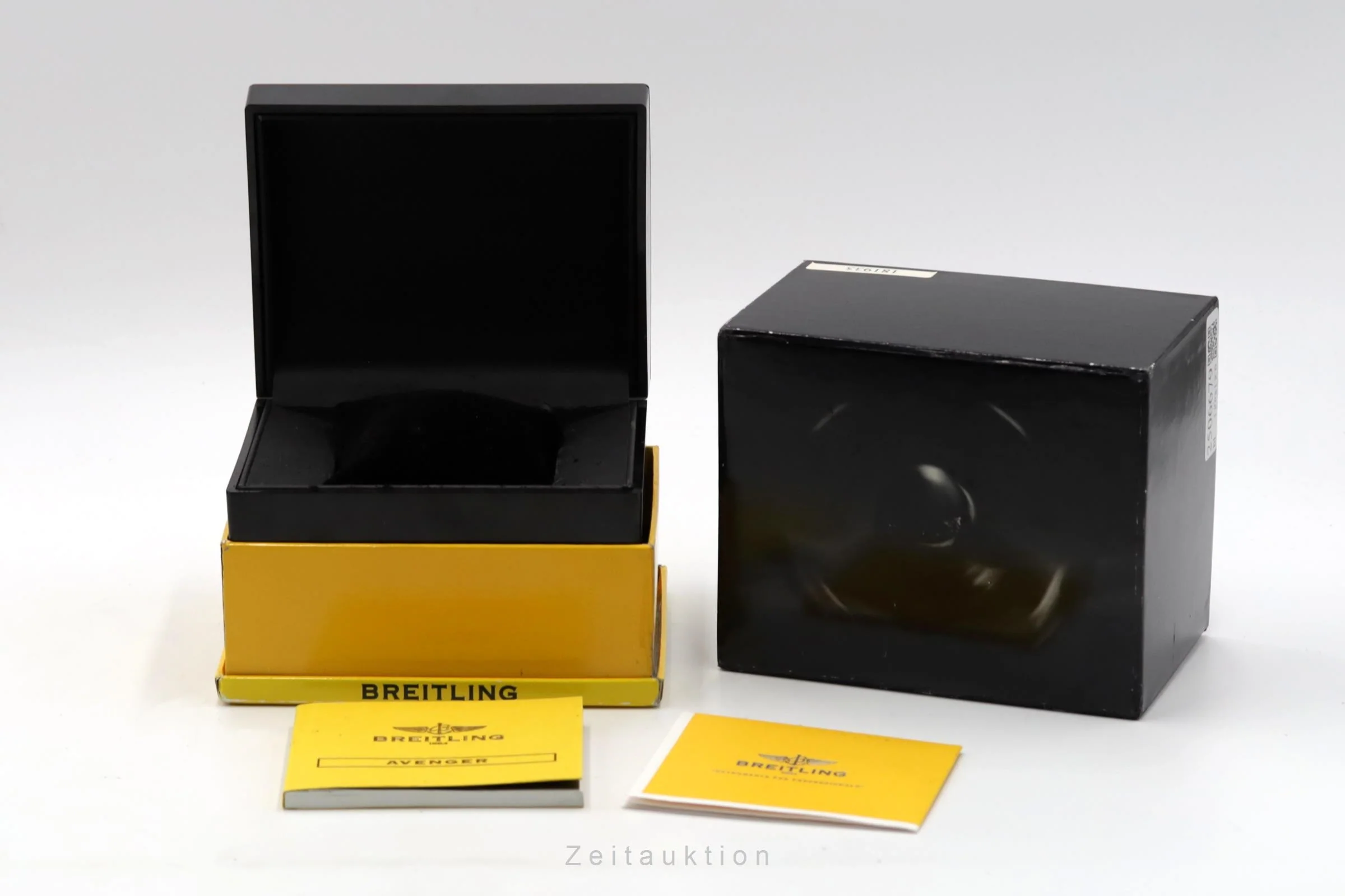 Breitling Avenger chronograph steel automatic men's watch A13380  [2506679] - Image 9