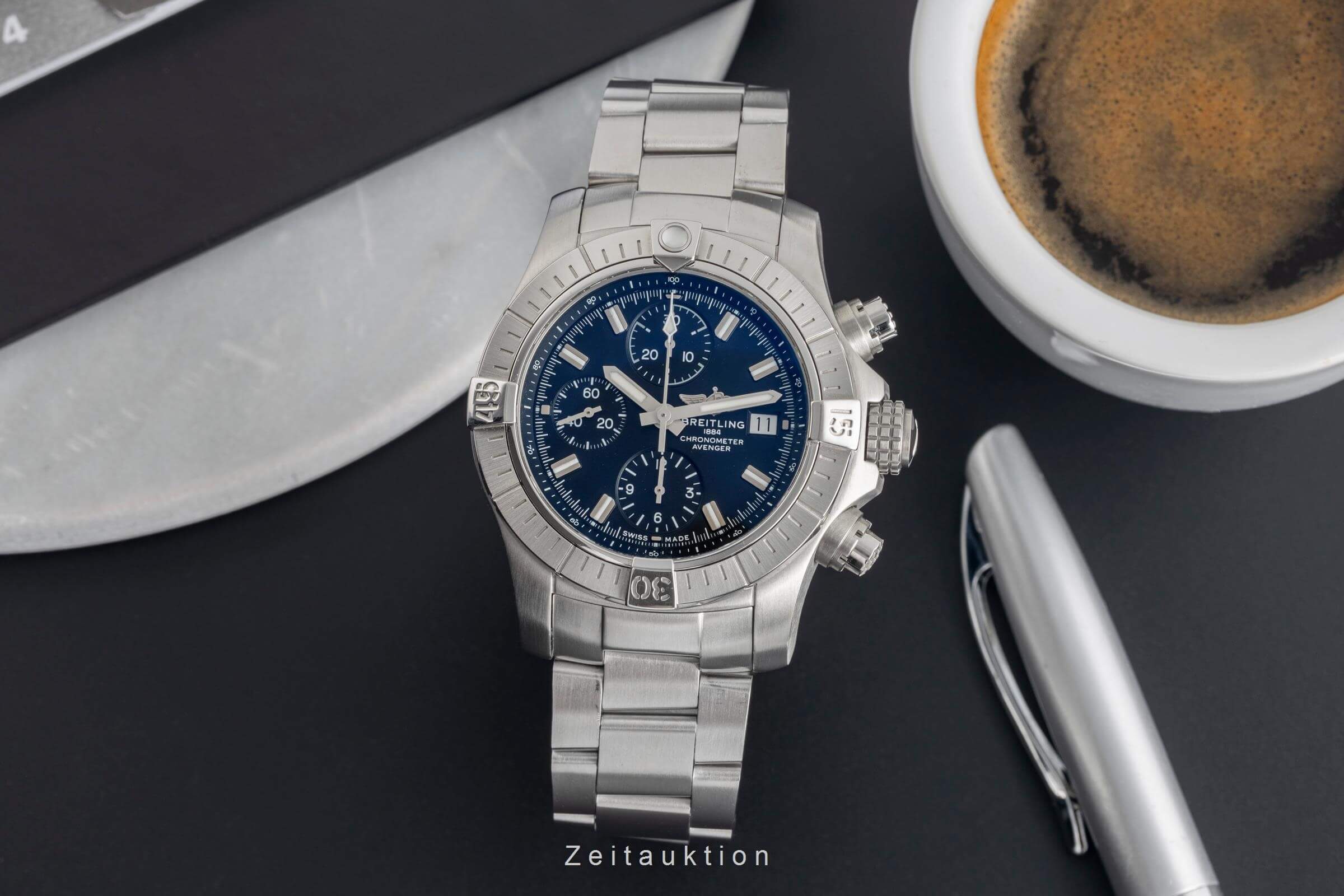 Breitling Avenger chronograph steel automatic men's watch A13385101B1A1 LP: 5850EUR  [2501756] - Image 4