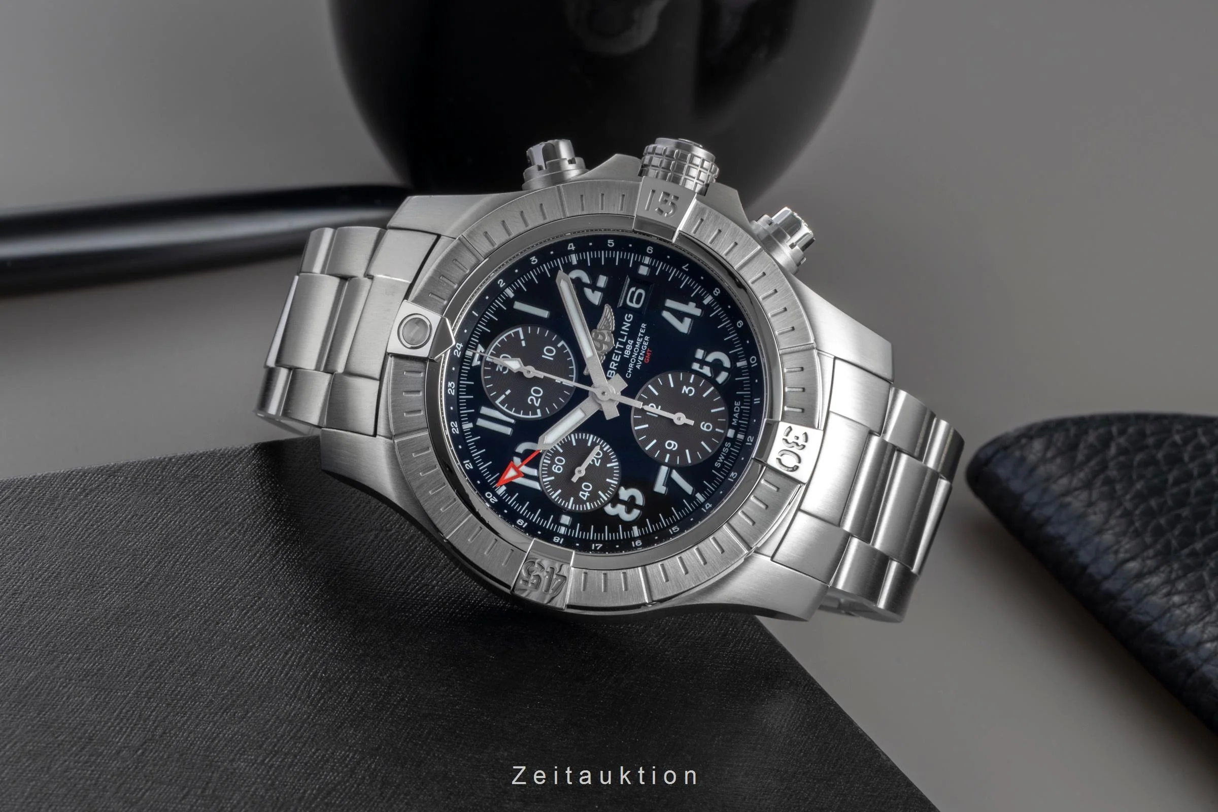 Breitling Avenger chronograph steel automatic men's watch A24315101B1X1  [2506935] - Image 3