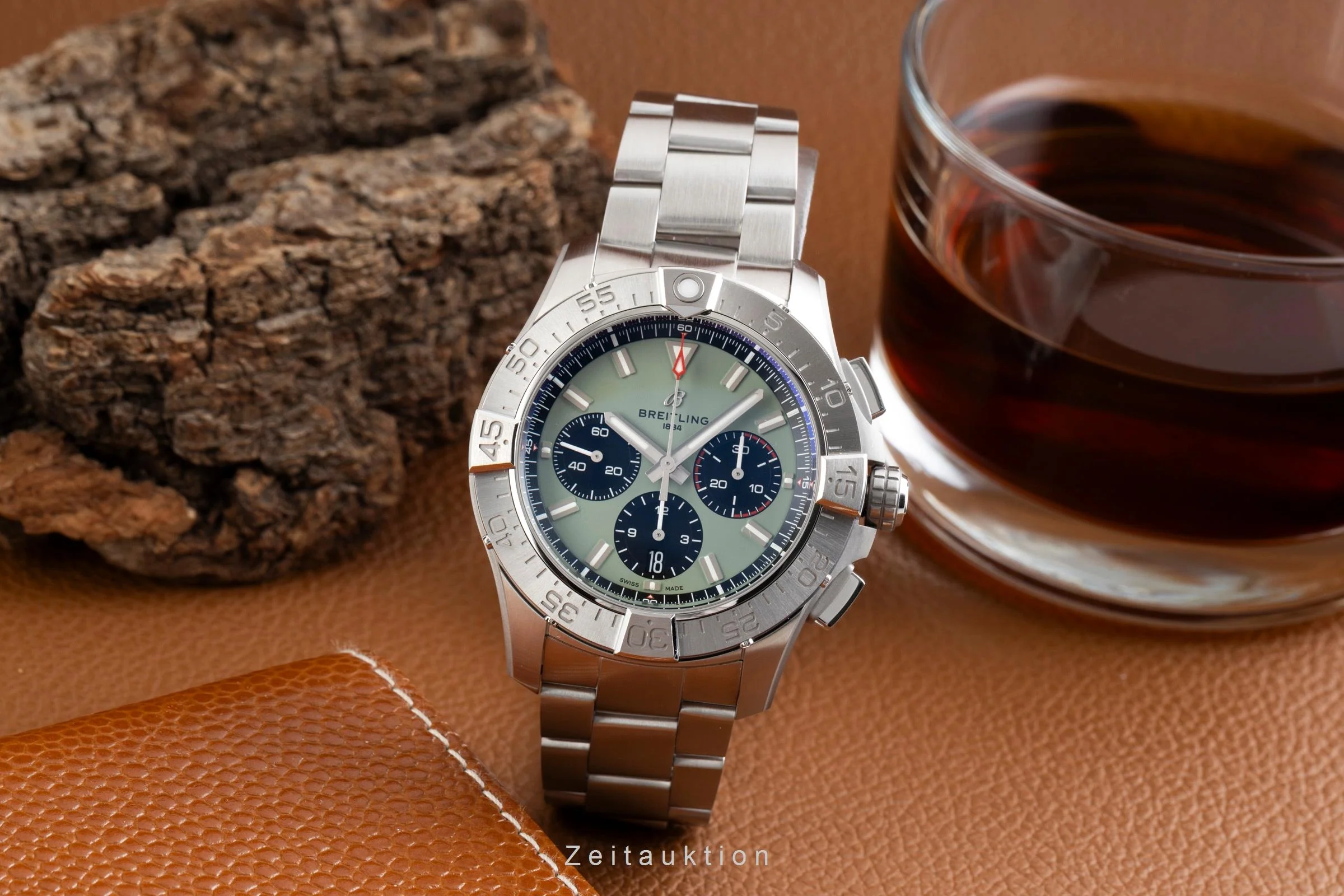 Breitling Avenger chronograph steel automatic men's watch AB0147101L1X1 LP: 7200EUR  [2600876] - Image 4