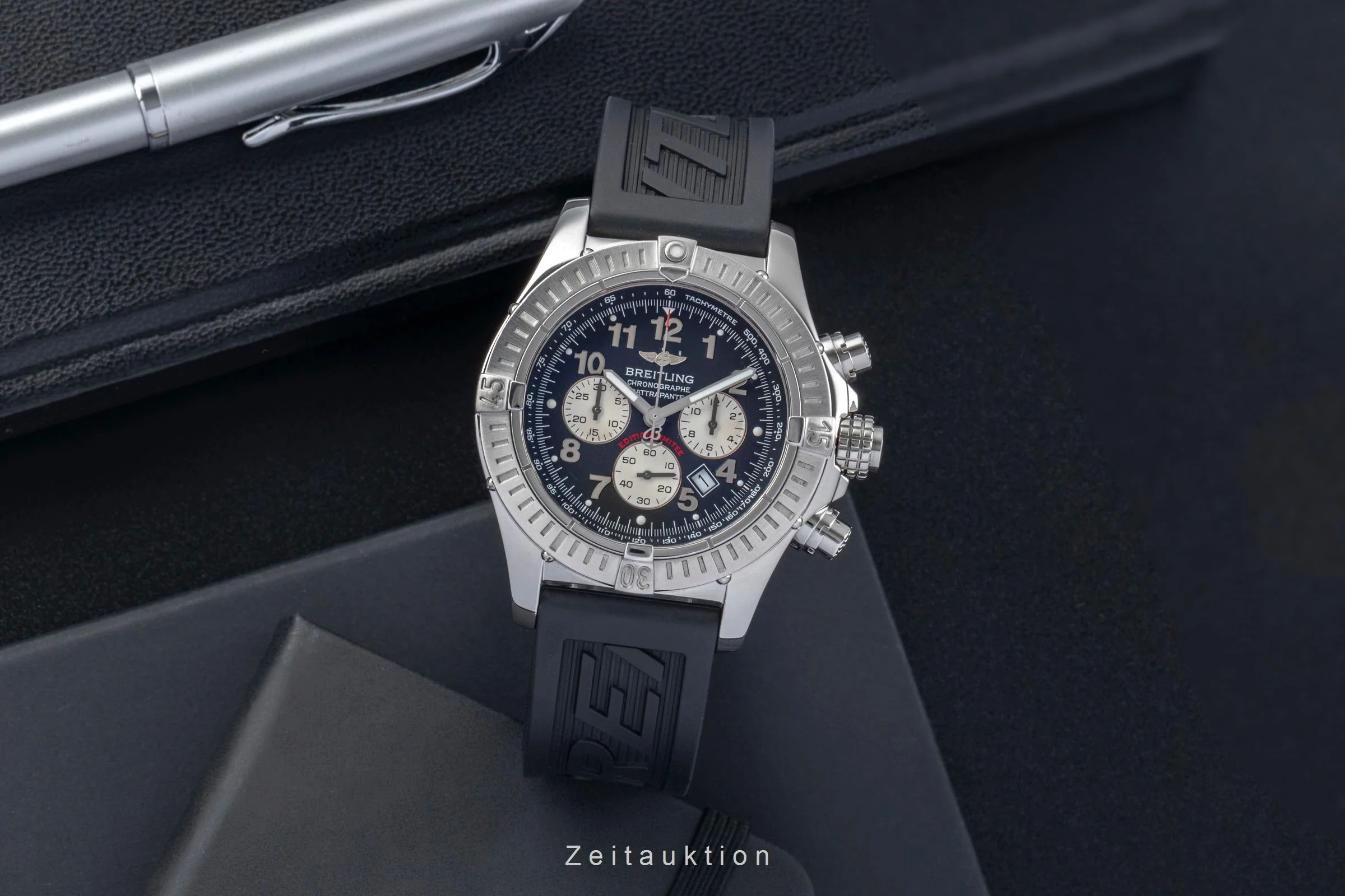 Breitling Avenger chronograph steel quartz men's watch A69360 Limited  [2405824] - Image 4