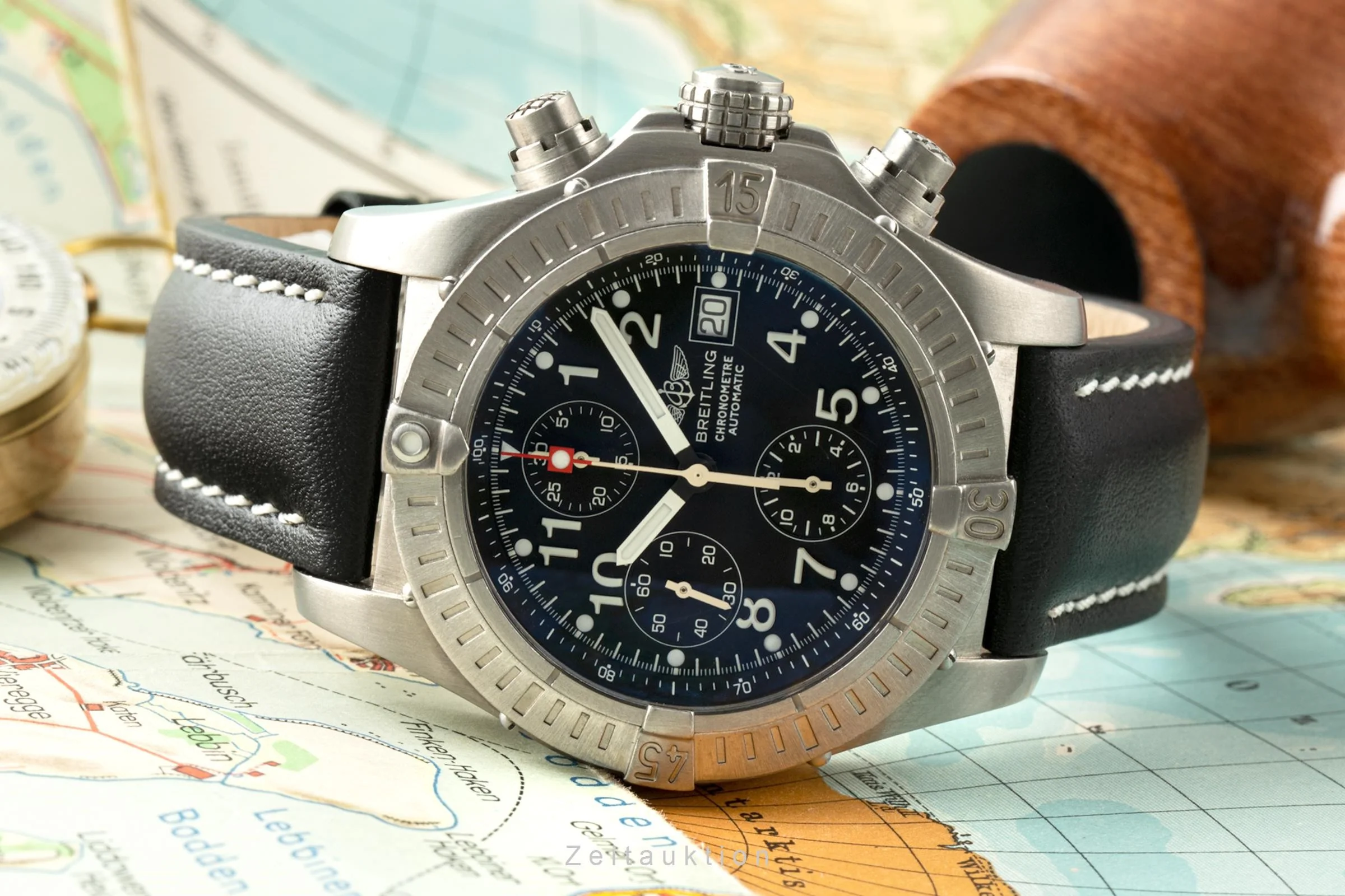 Breitling Avenger chronograph titanium automatic men's watch E13360 LP: 5100EUR  [2200311] - Image 2