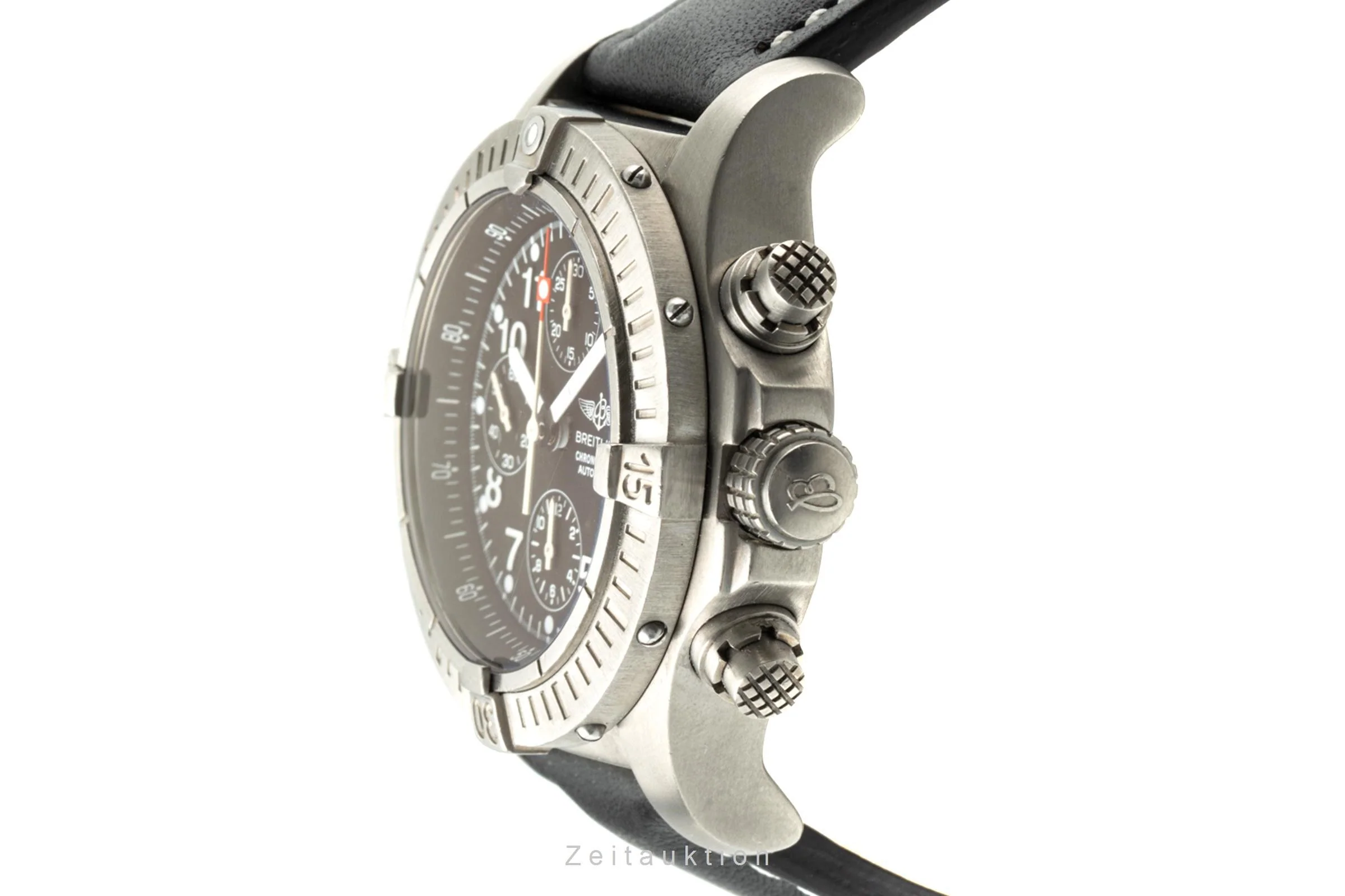 Breitling Avenger chronograph titanium automatic men's watch E13360 LP: 5100EUR  [2200311] - Image 6