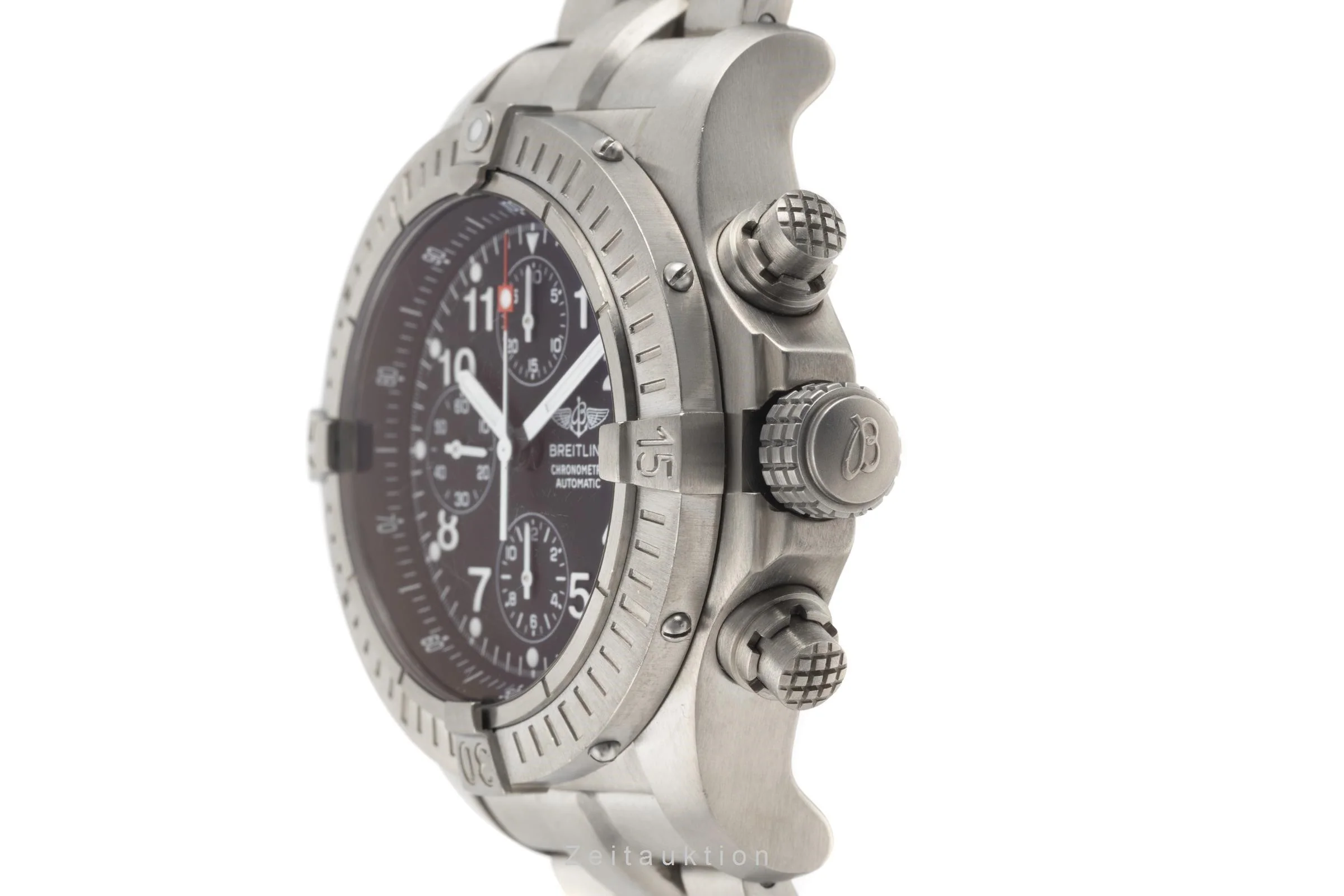 Breitling Avenger chronograph titanium automatic men's watch E13360  [2206762] - Image 6