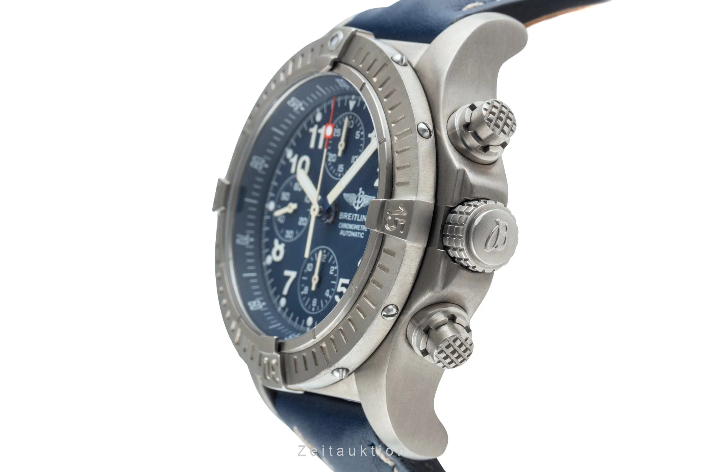 Breitling Avenger chronograph titanium automatic men's watch E13360  [2503829] - Image 7