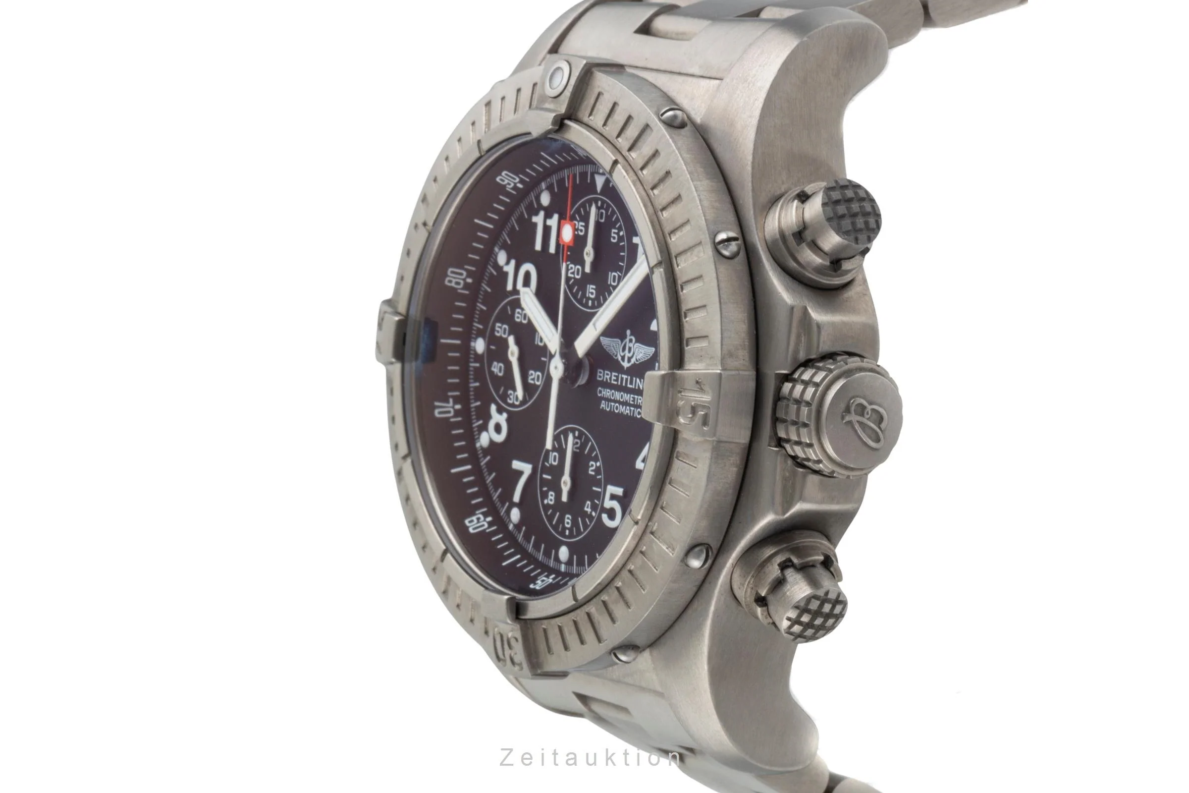 Breitling Avenger chronograph titanium automatic men's watch E13360  [2507521] - Image 7