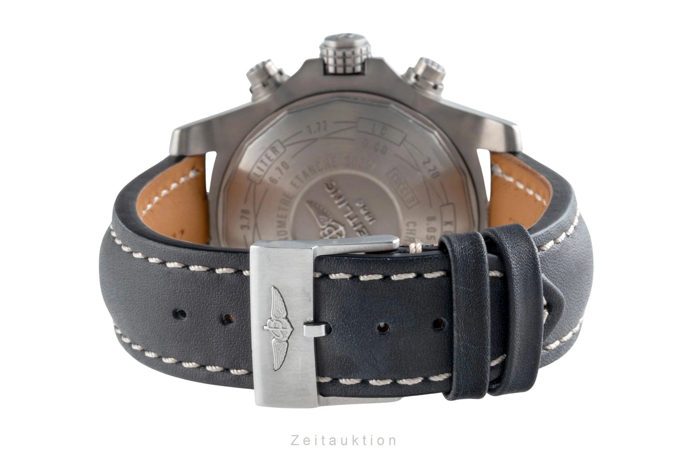 Breitling Avenger chronograph titanium automatic men's watch E13383  [2504692] - Image 15