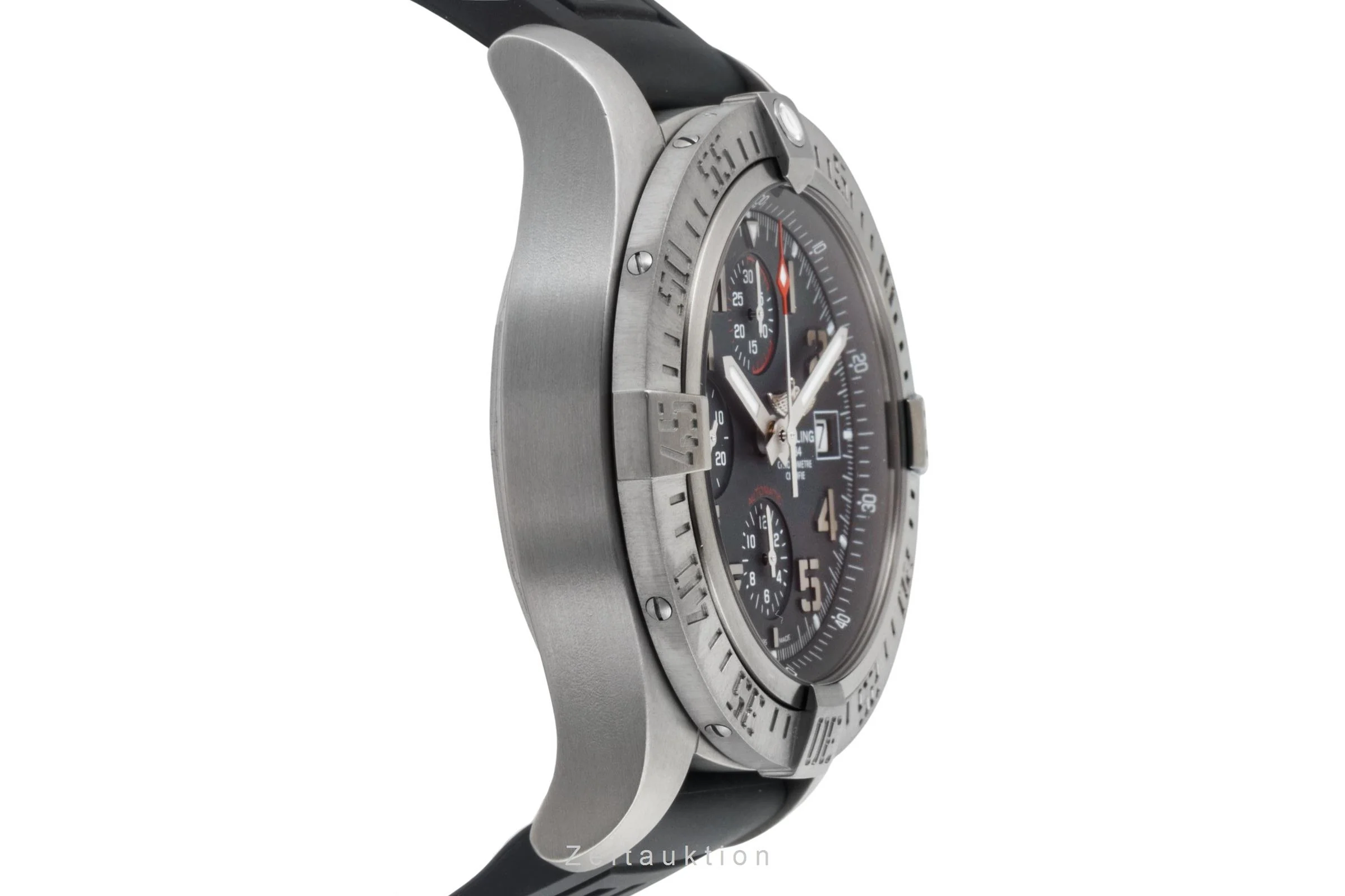 Breitling Avenger chronograph titanium automatic men's watch E1338310/M534  [2600274] - Image 8