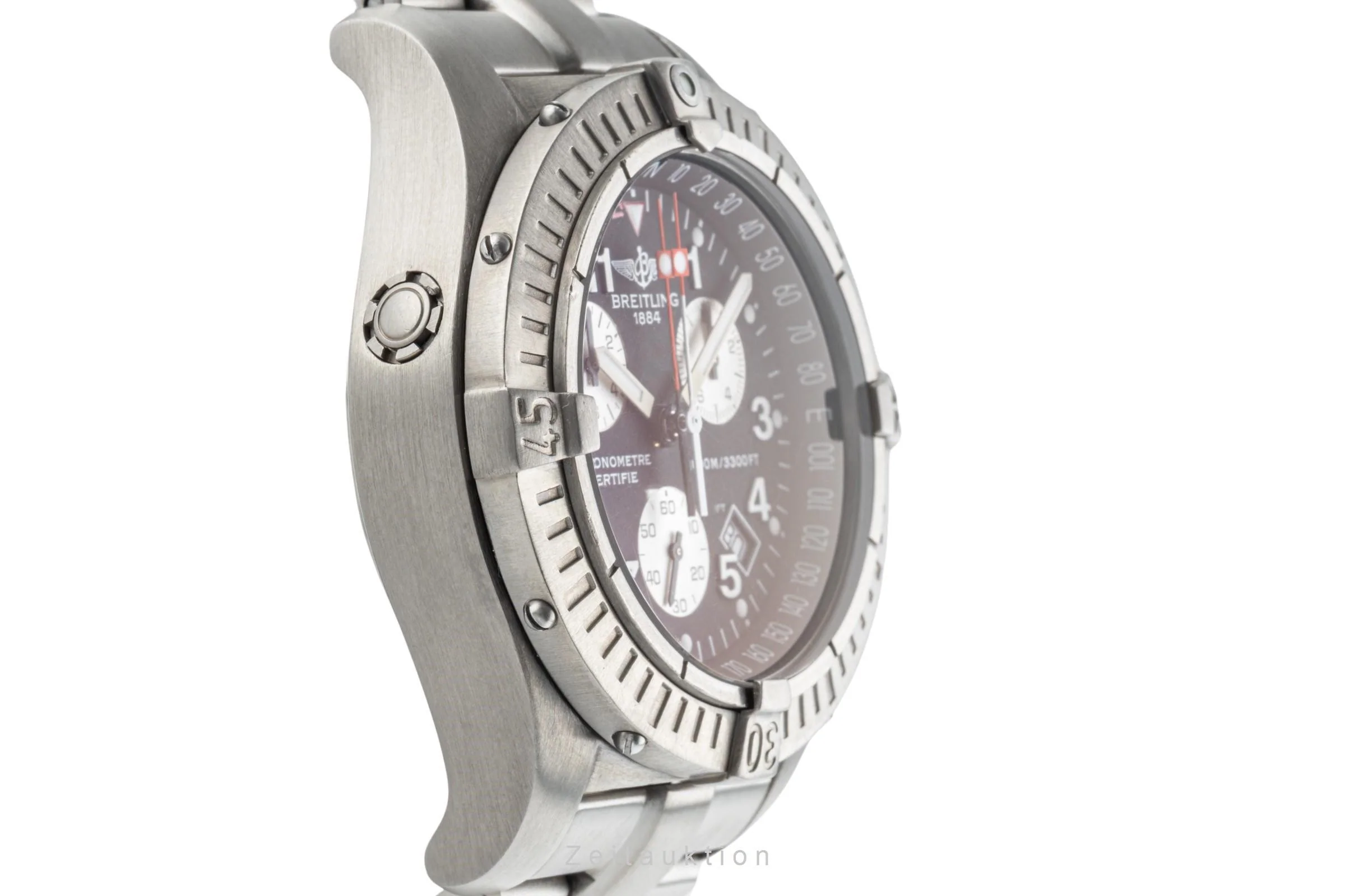 Breitling Avenger chronograph titanium quartz men's watch E73360  [2400110] - Image 7