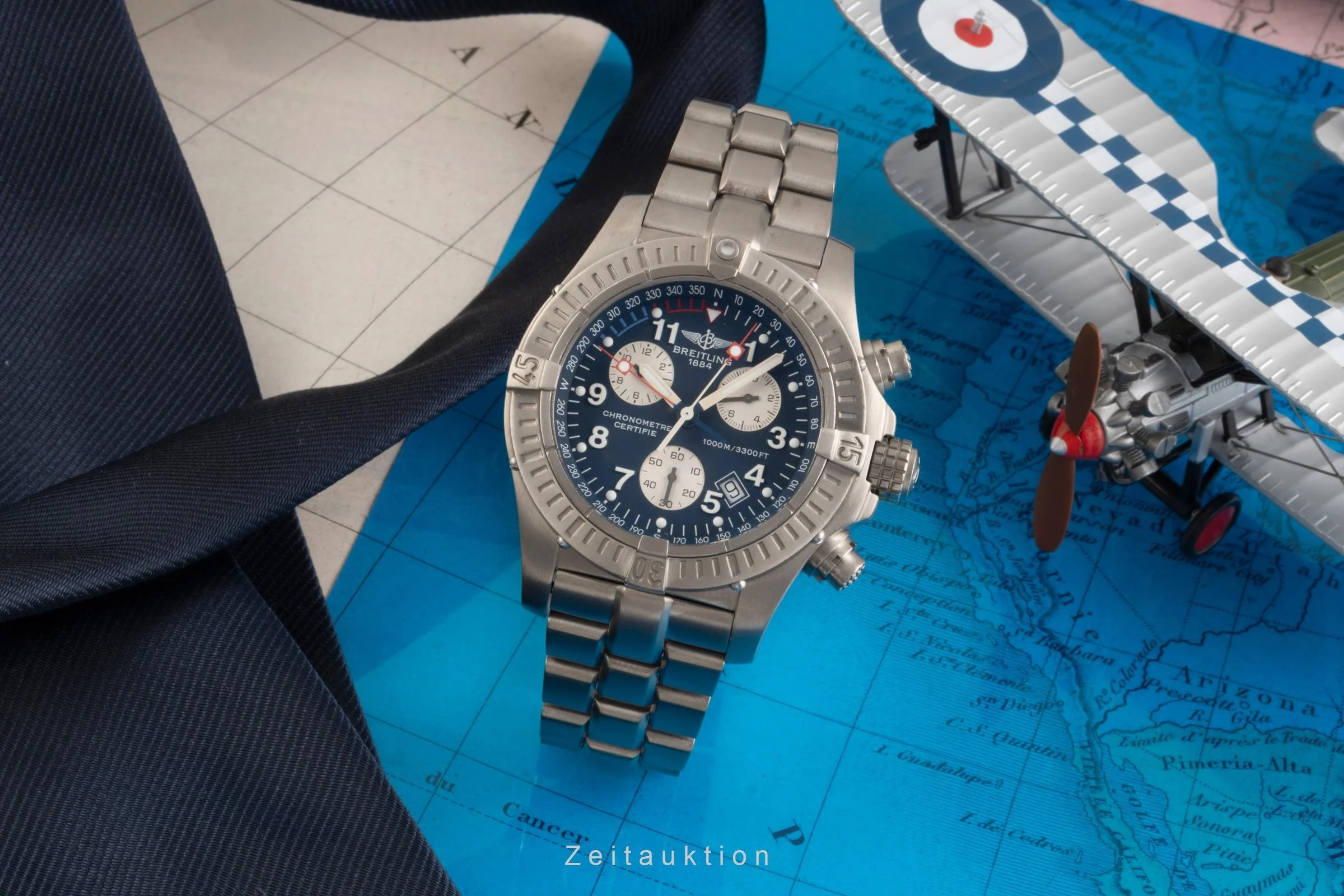Breitling Avenger chronograph titanium quartz men's watch E73360  [2400390] - Image 3