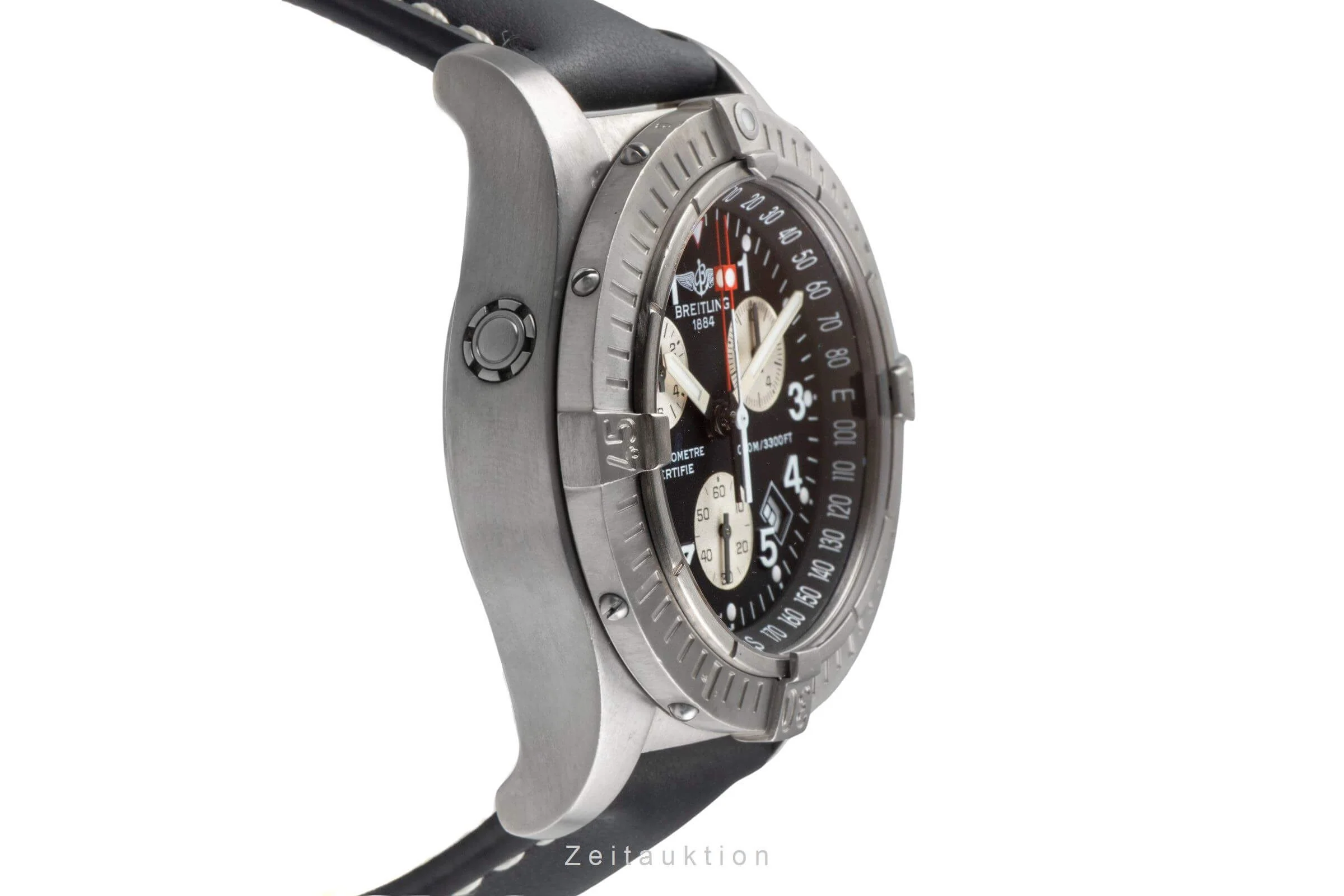 Breitling Avenger chronograph titanium quartz men's watch E73360  [2501213] - Image 8