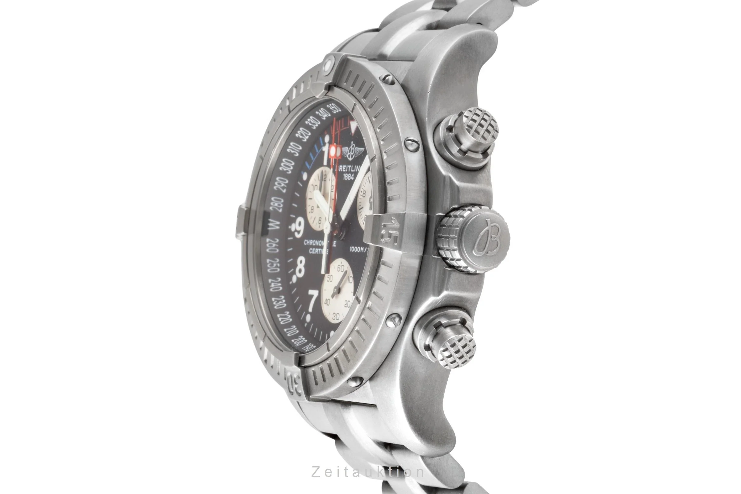 Breitling Avenger chronograph titanium quartz men's watch E73360  [2600500] - Image 7